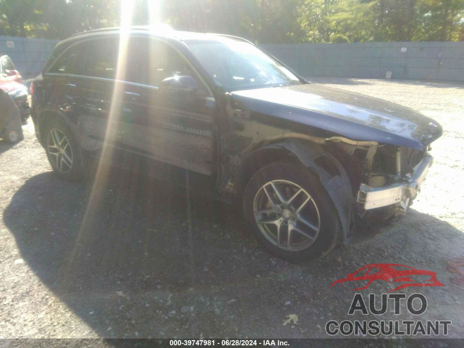 MERCEDES-BENZ GLC 300 2016 - WDC0G4KB7GF016442