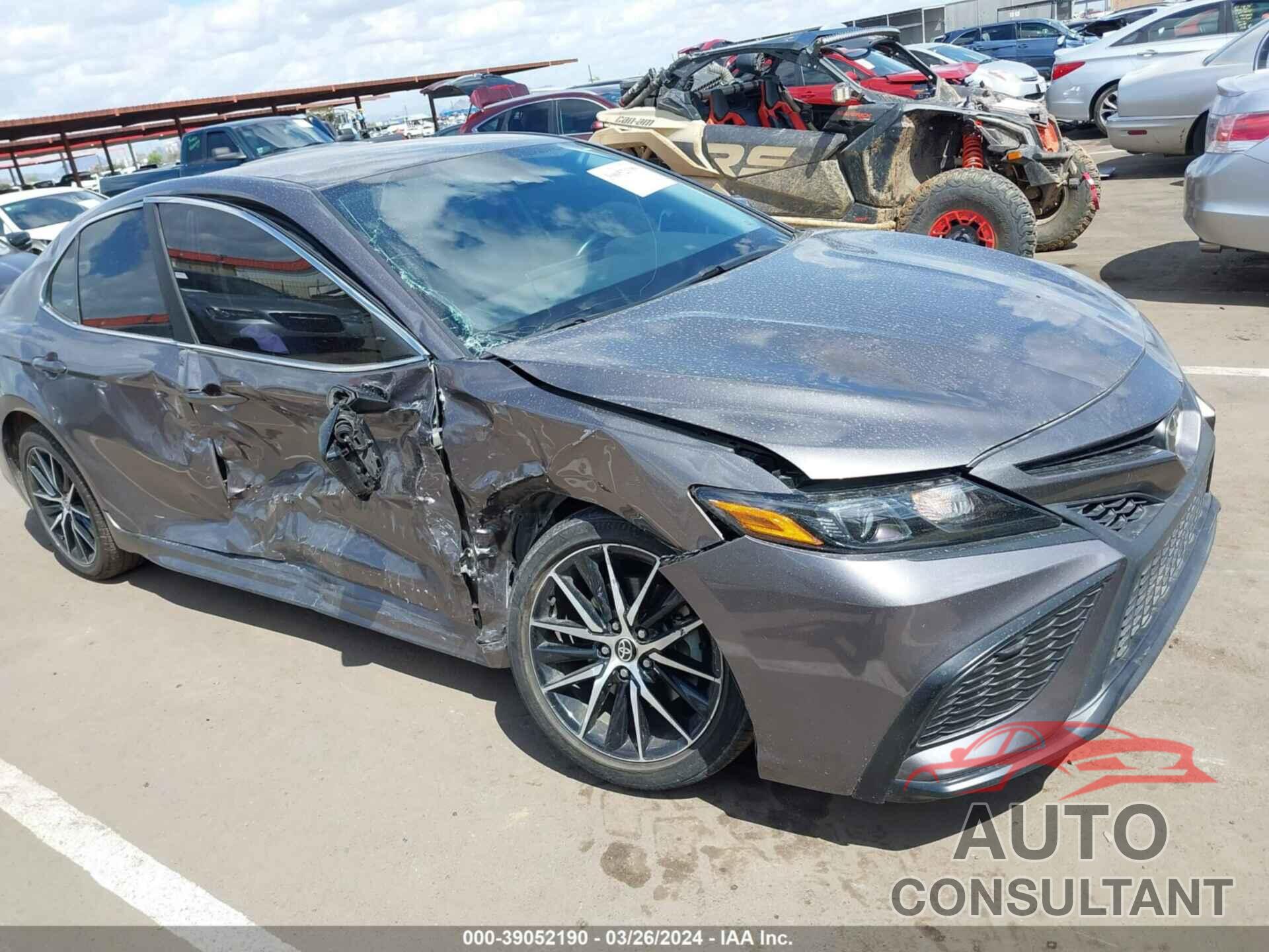 TOYOTA CAMRY 2021 - 4T1G11AK3MU446770