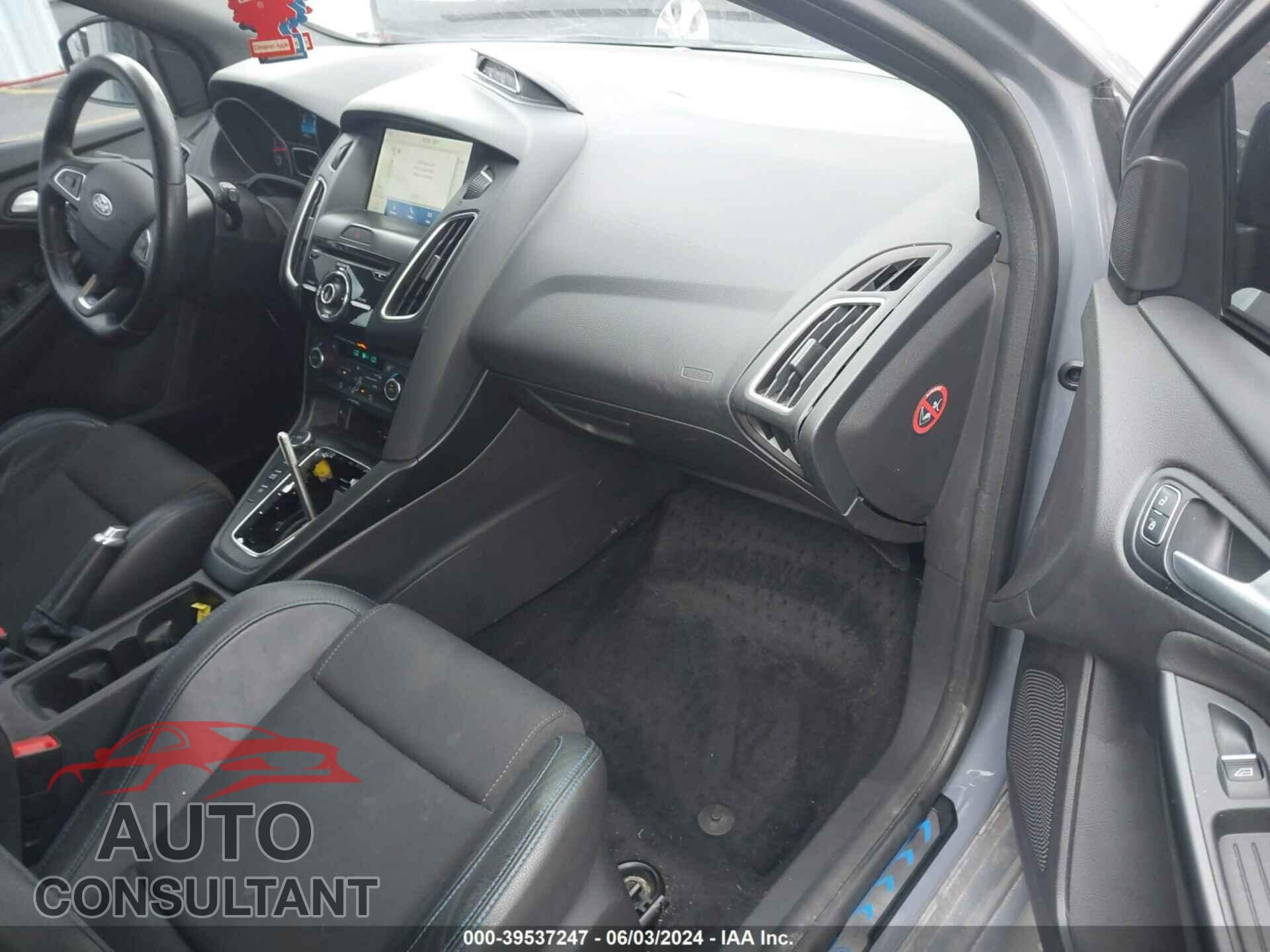 FORD FOCUS RS 2016 - WF0DP3TH5G4113751