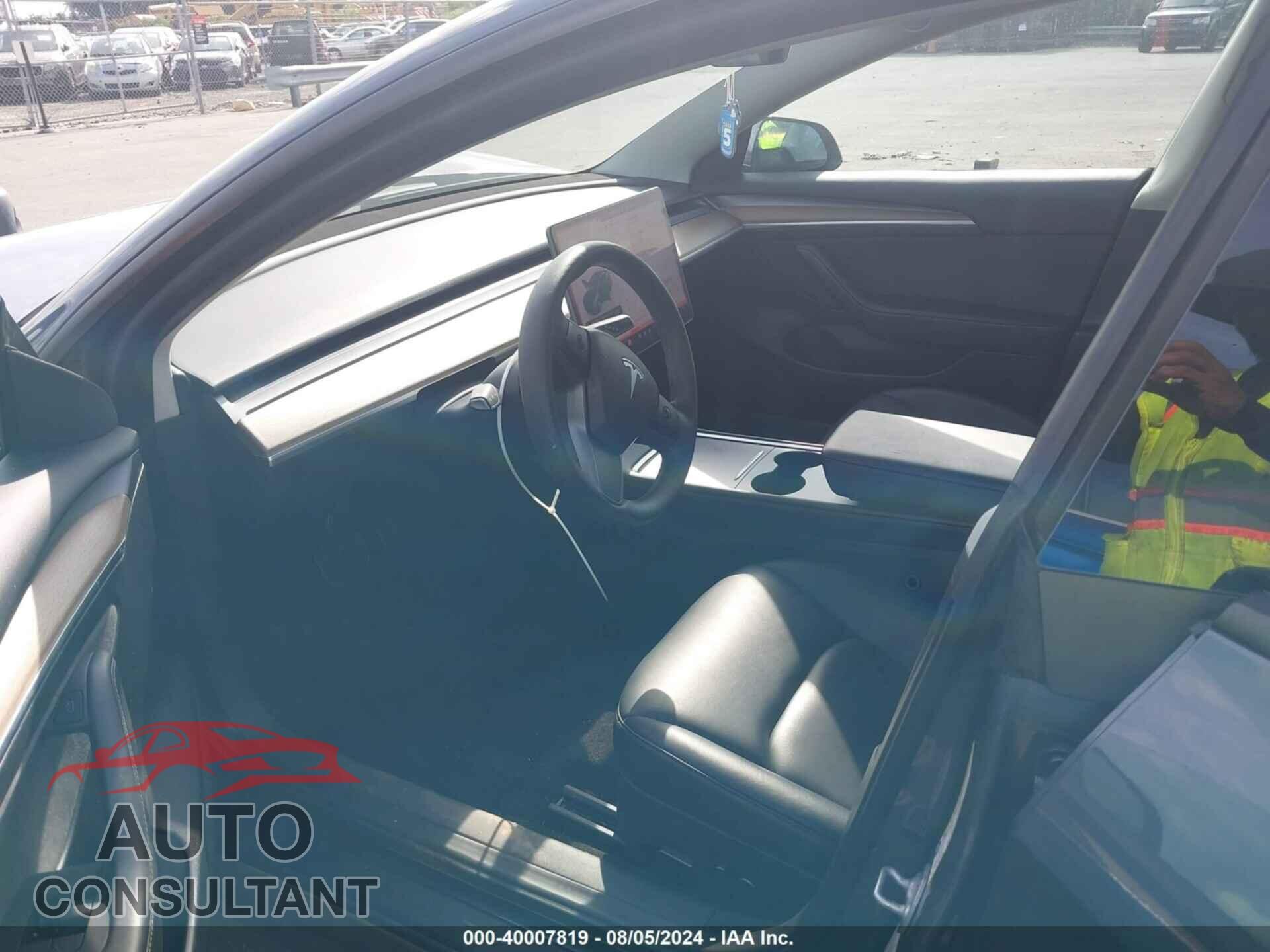 TESLA MODEL 3 2023 - 5YJ3E1EA7PF560017