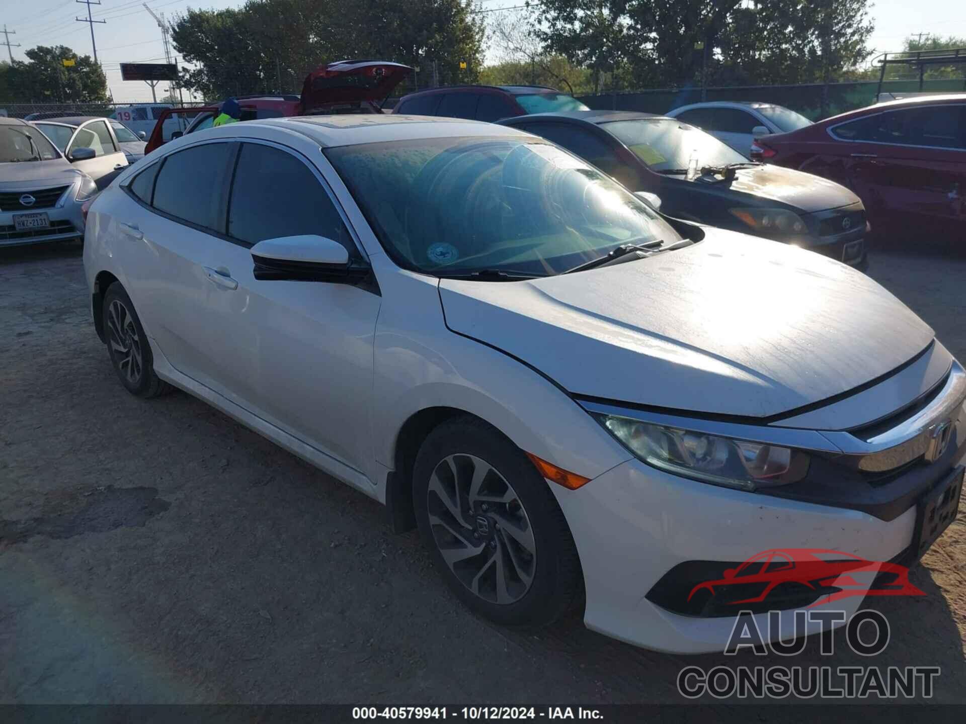 HONDA CIVIC 2018 - 19XFC2F78JE010771