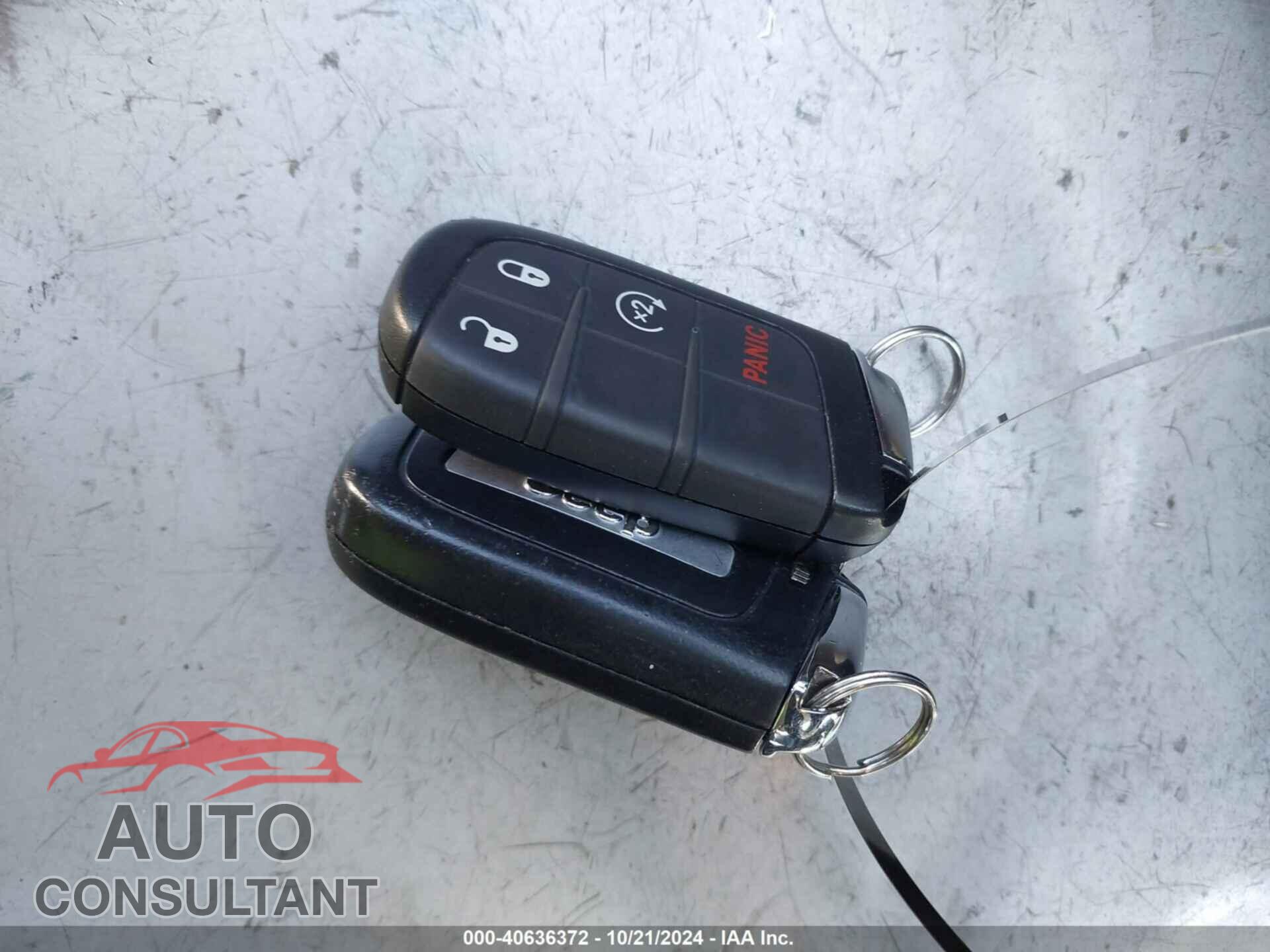 JEEP COMPASS 2020 - 3C4NJDBB4LT100621