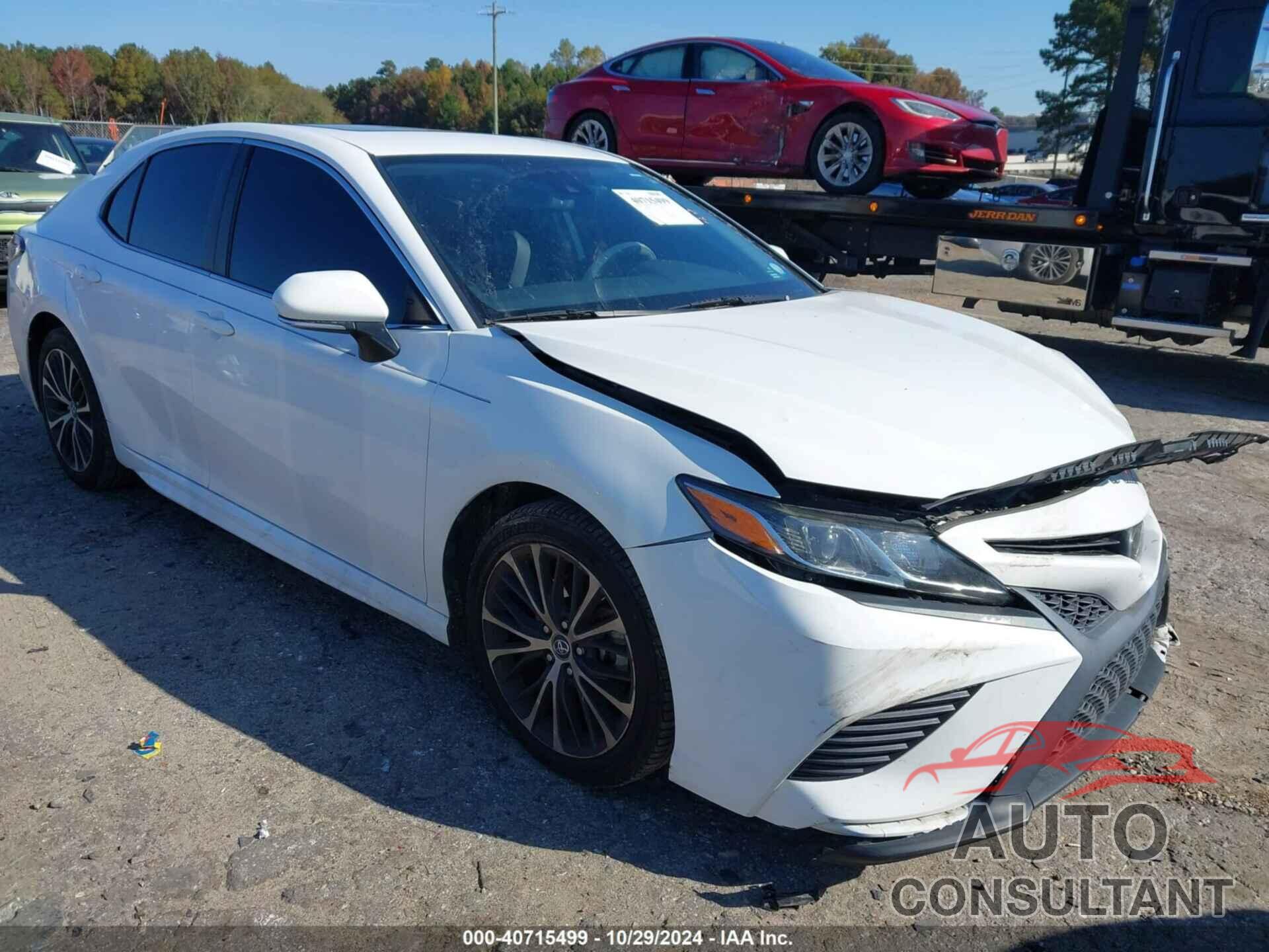 TOYOTA CAMRY 2019 - 4T1B11HK0KU693810
