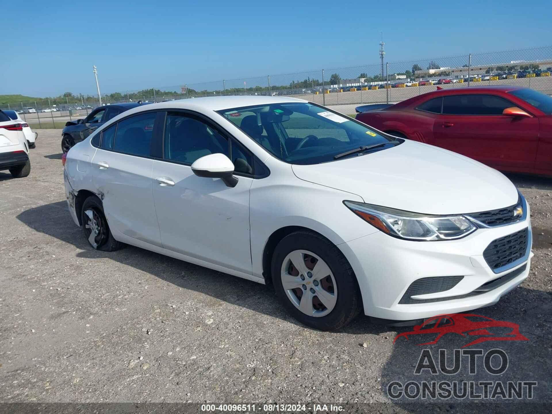 CHEVROLET CRUZE 2018 - 1G1BC5SM1J7220892