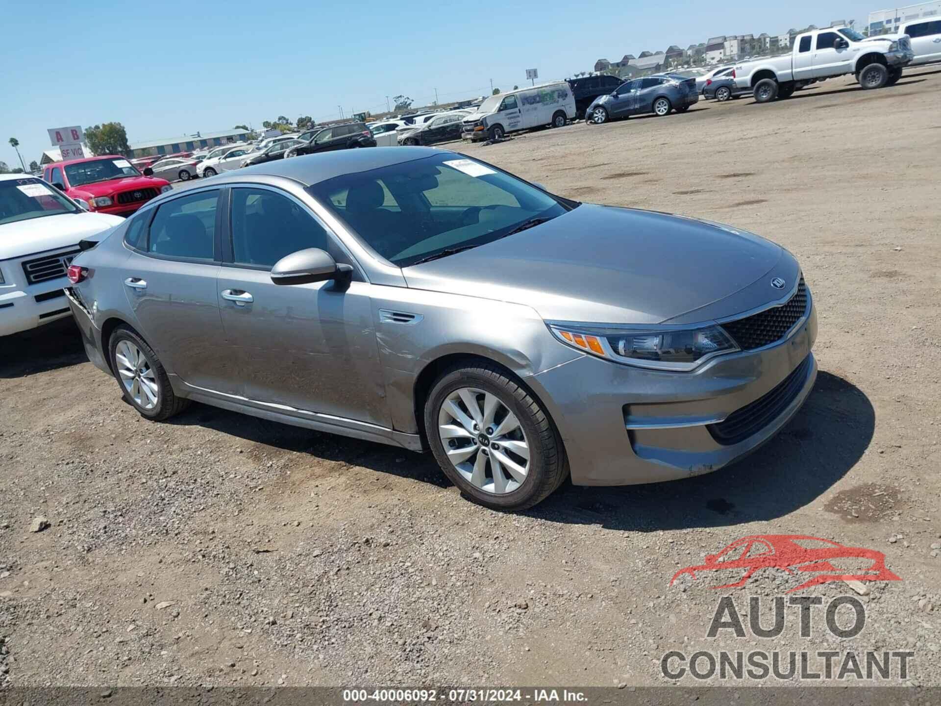 KIA OPTIMA 2018 - 5XXGT4L39JG271576
