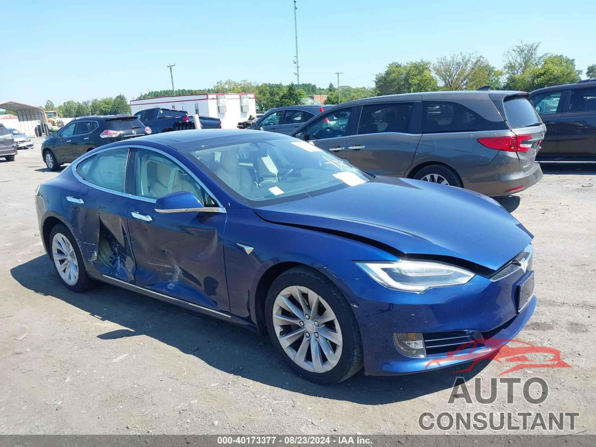 TESLA MODEL S 2018 - 5YJSA1E27JF283957