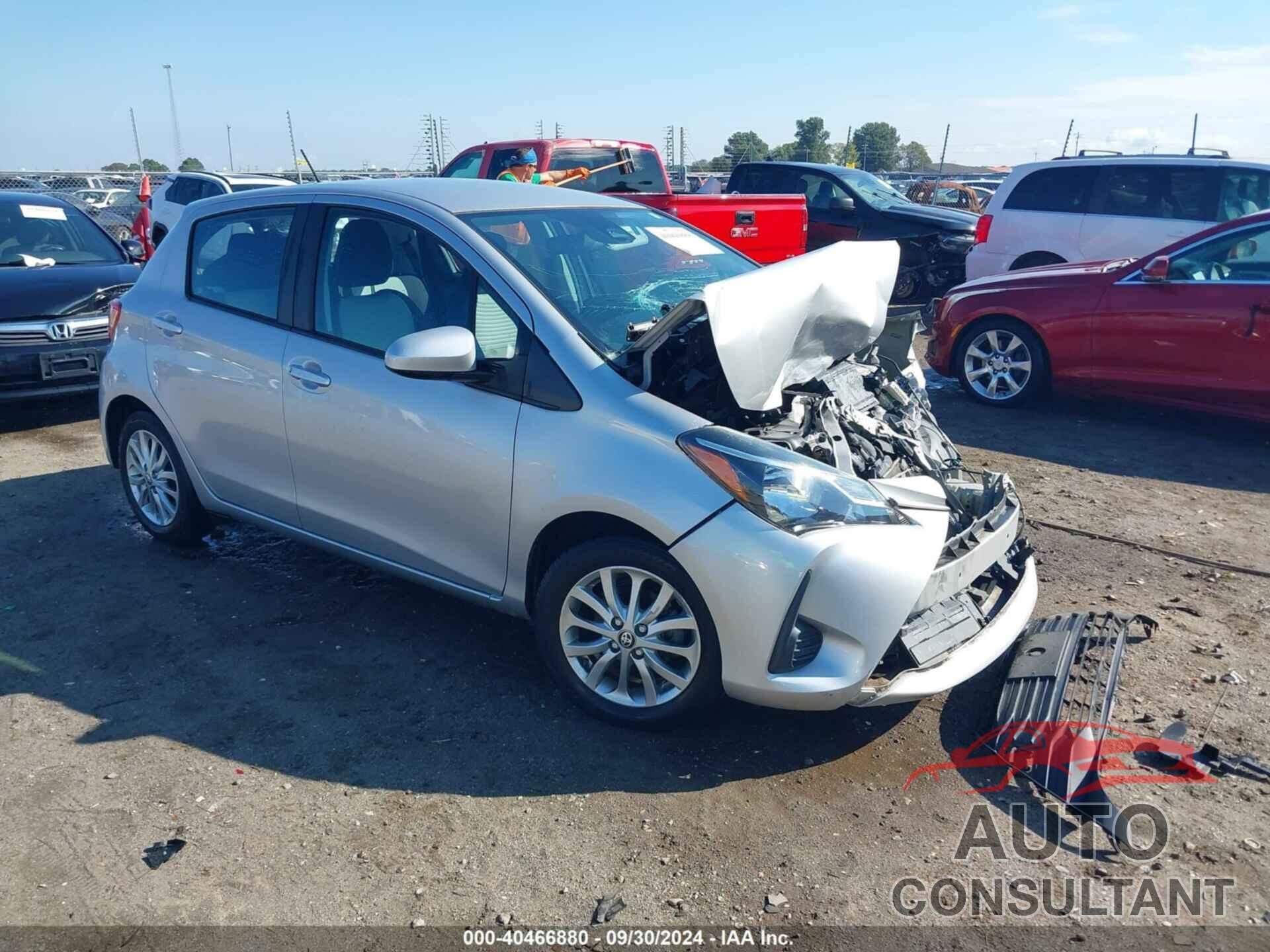 TOYOTA YARIS 2018 - VNKKTUD32JA094316