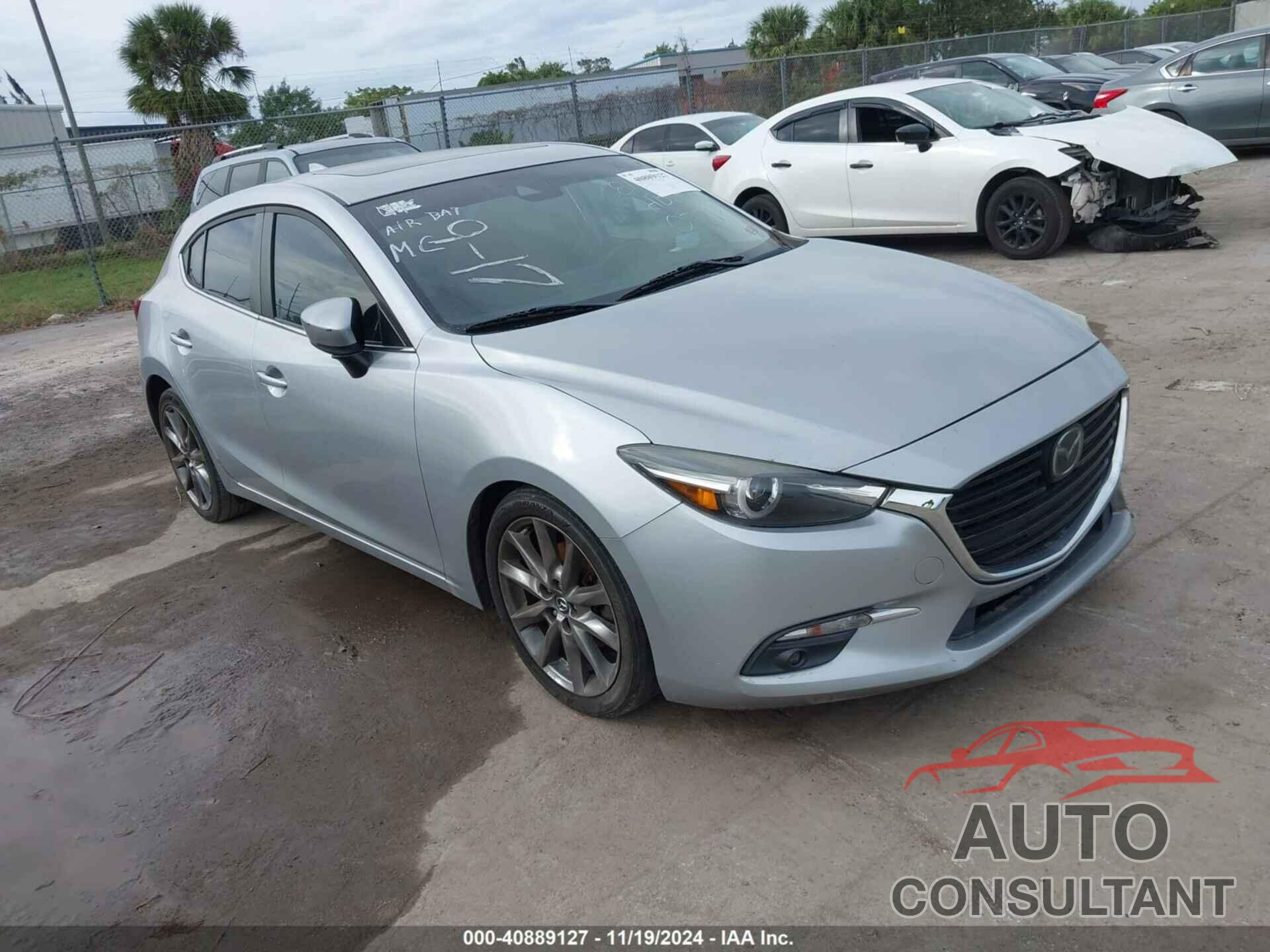 MAZDA MAZDA3 2018 - 3MZBN1M35JM220721