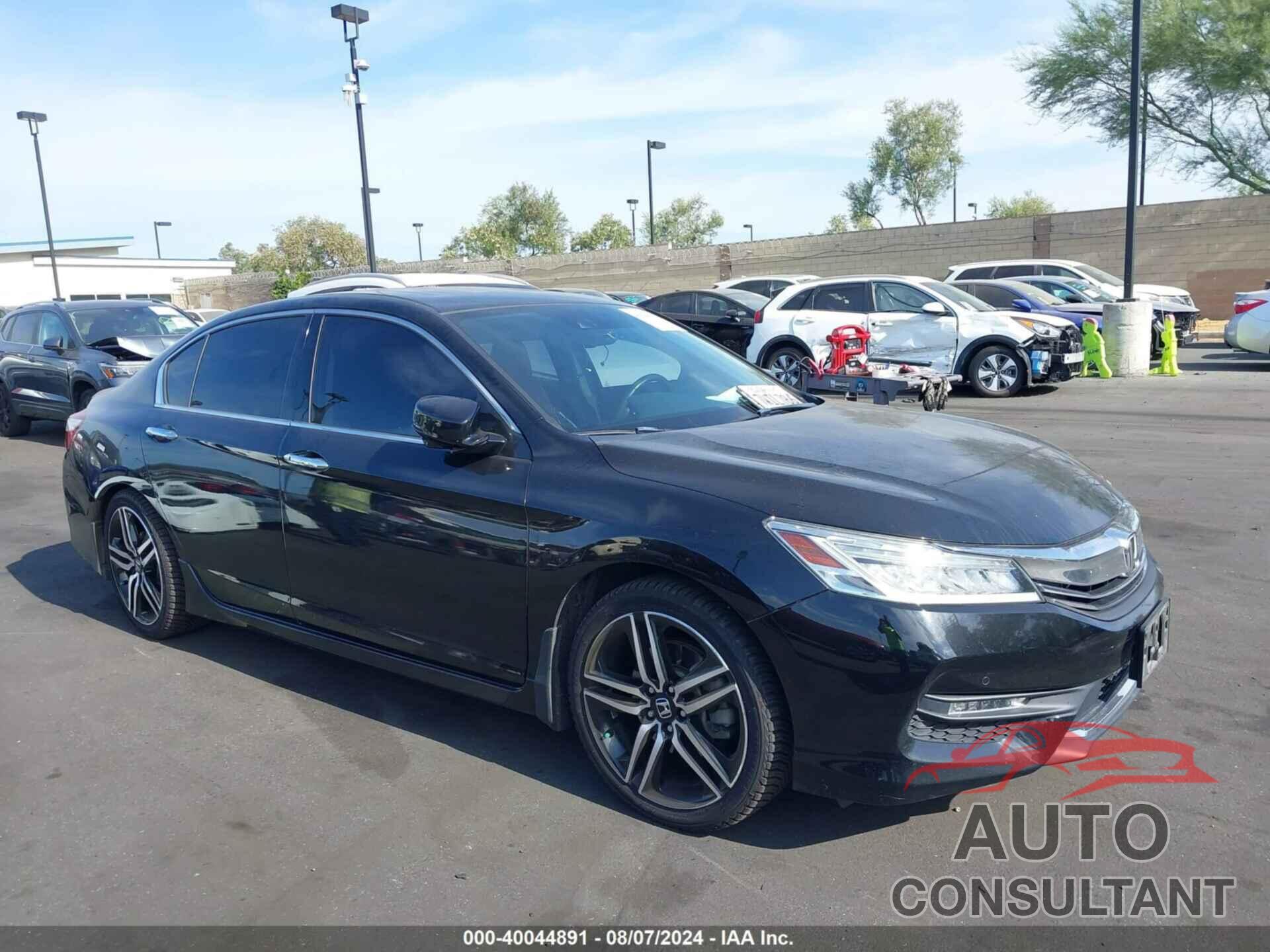 HONDA ACCORD 2017 - 1HGCR3F96HA002031