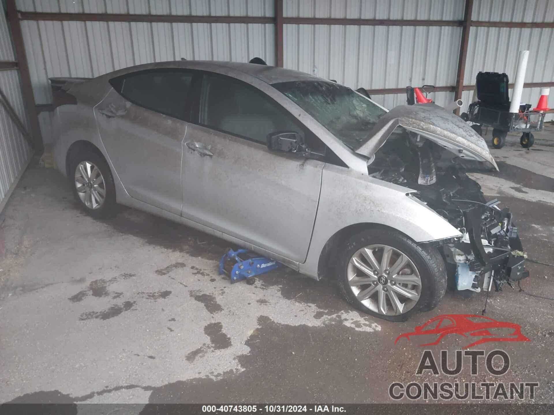 HYUNDAI ELANTRA 2015 - KMHDH4AE0FU342153