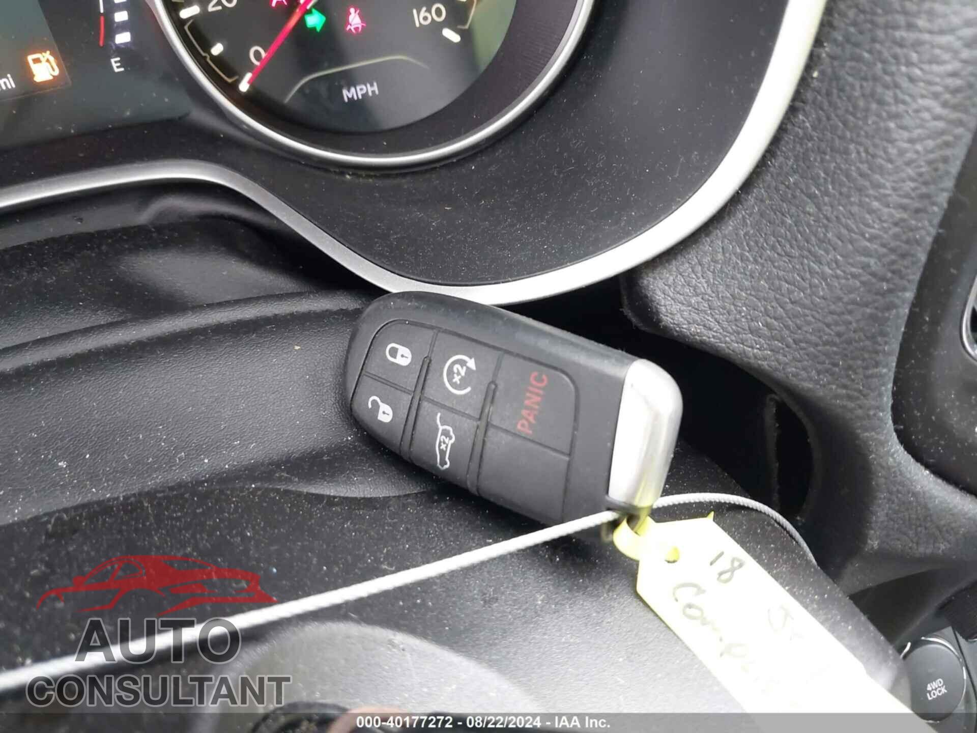 JEEP COMPASS 2018 - 3C4NJDAB0JT213531