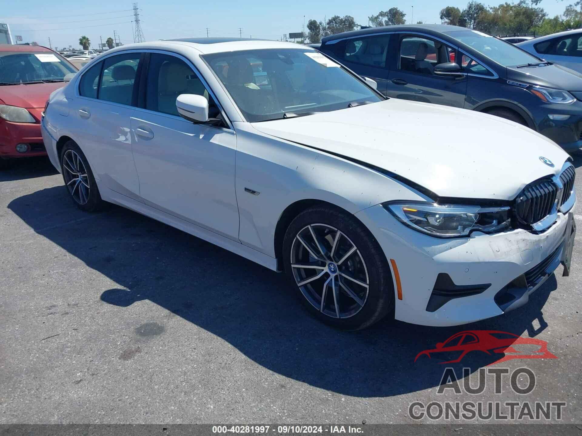 BMW 3 SERIES 2022 - 3MW5P7J04N8C35987