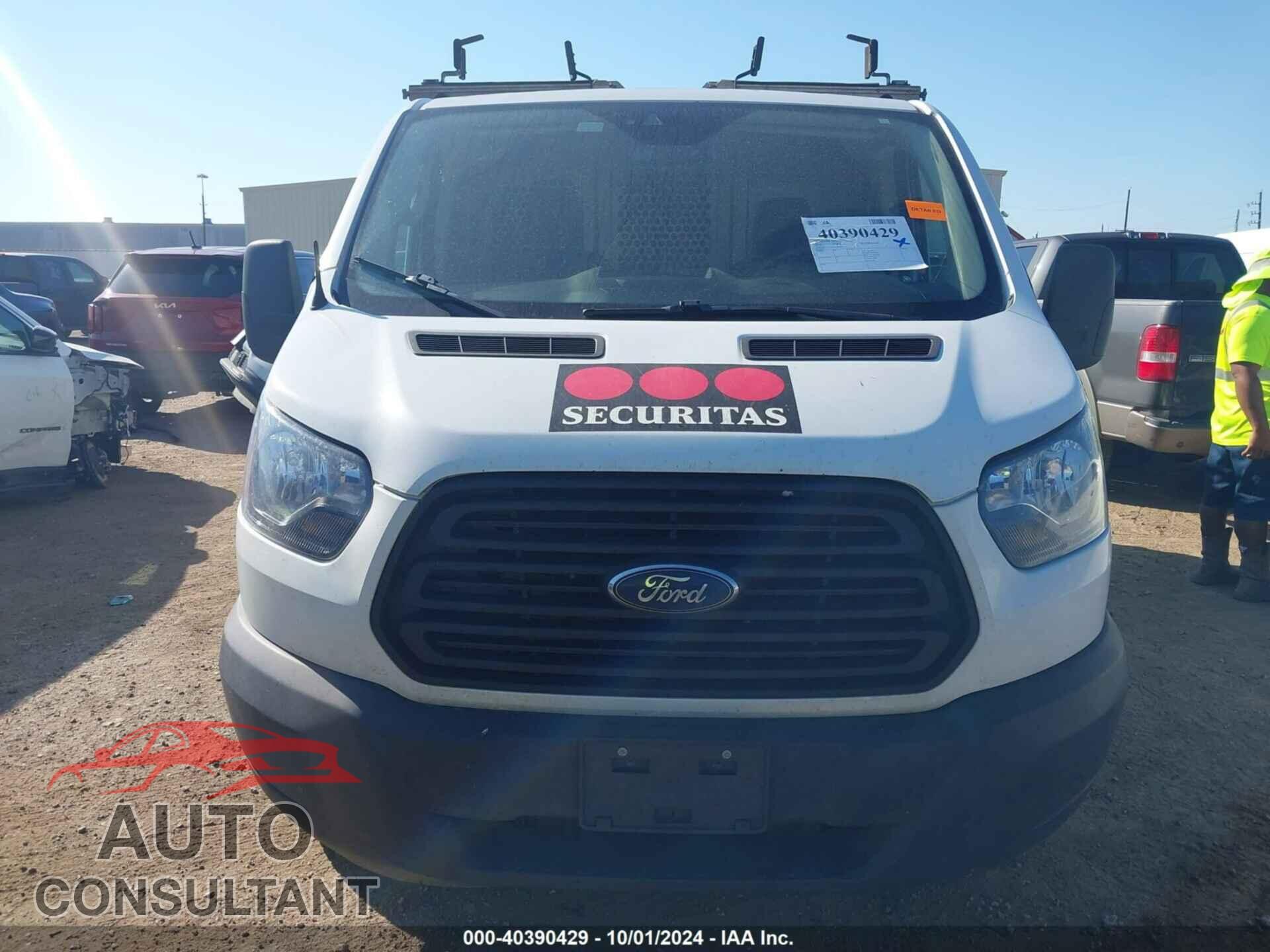 FORD TRANSIT-150 2019 - 1FTYE1YM5KKB48105