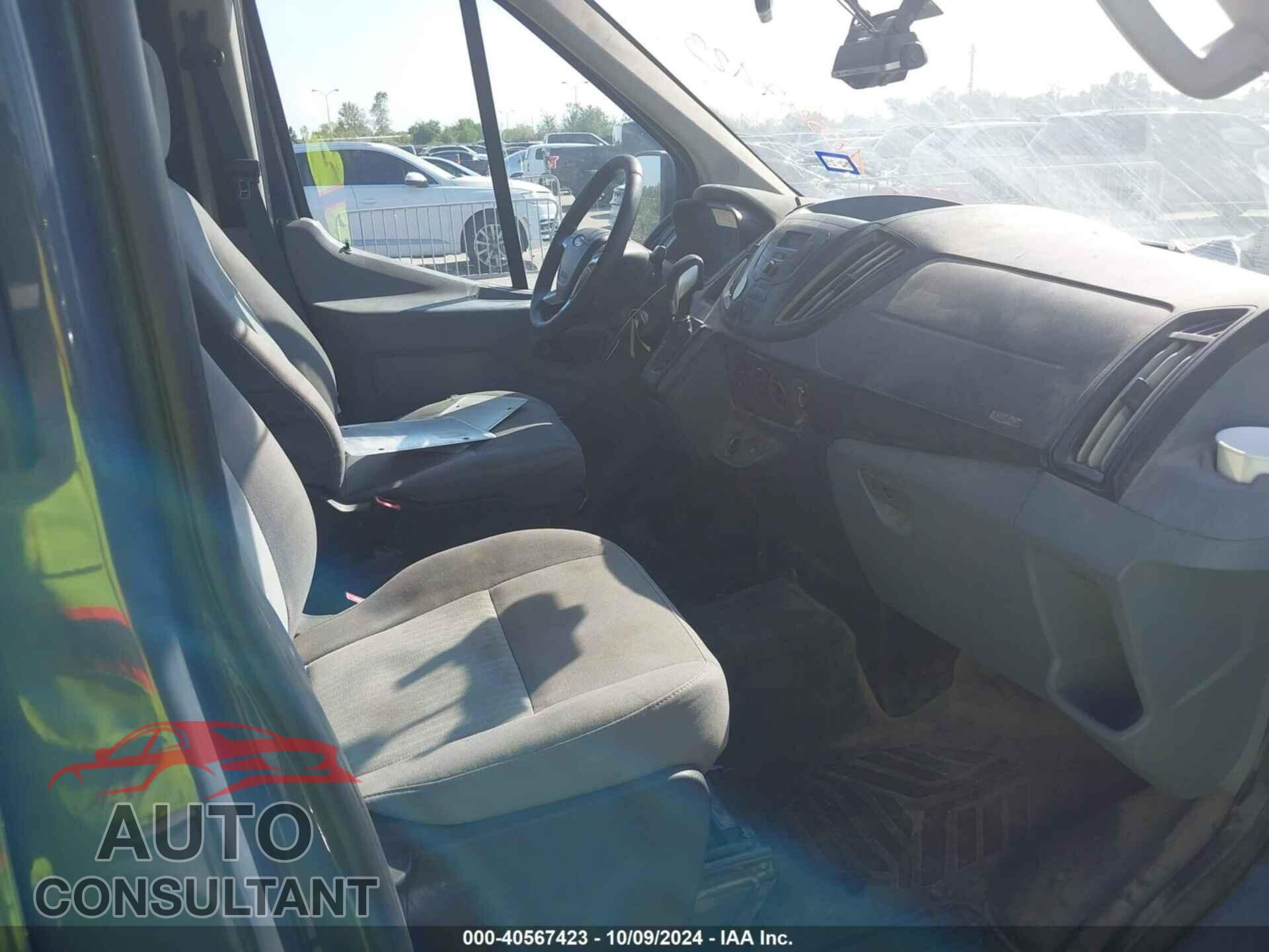 FORD TRANSIT-250 2019 - 1FTYR3XM0KKB73625