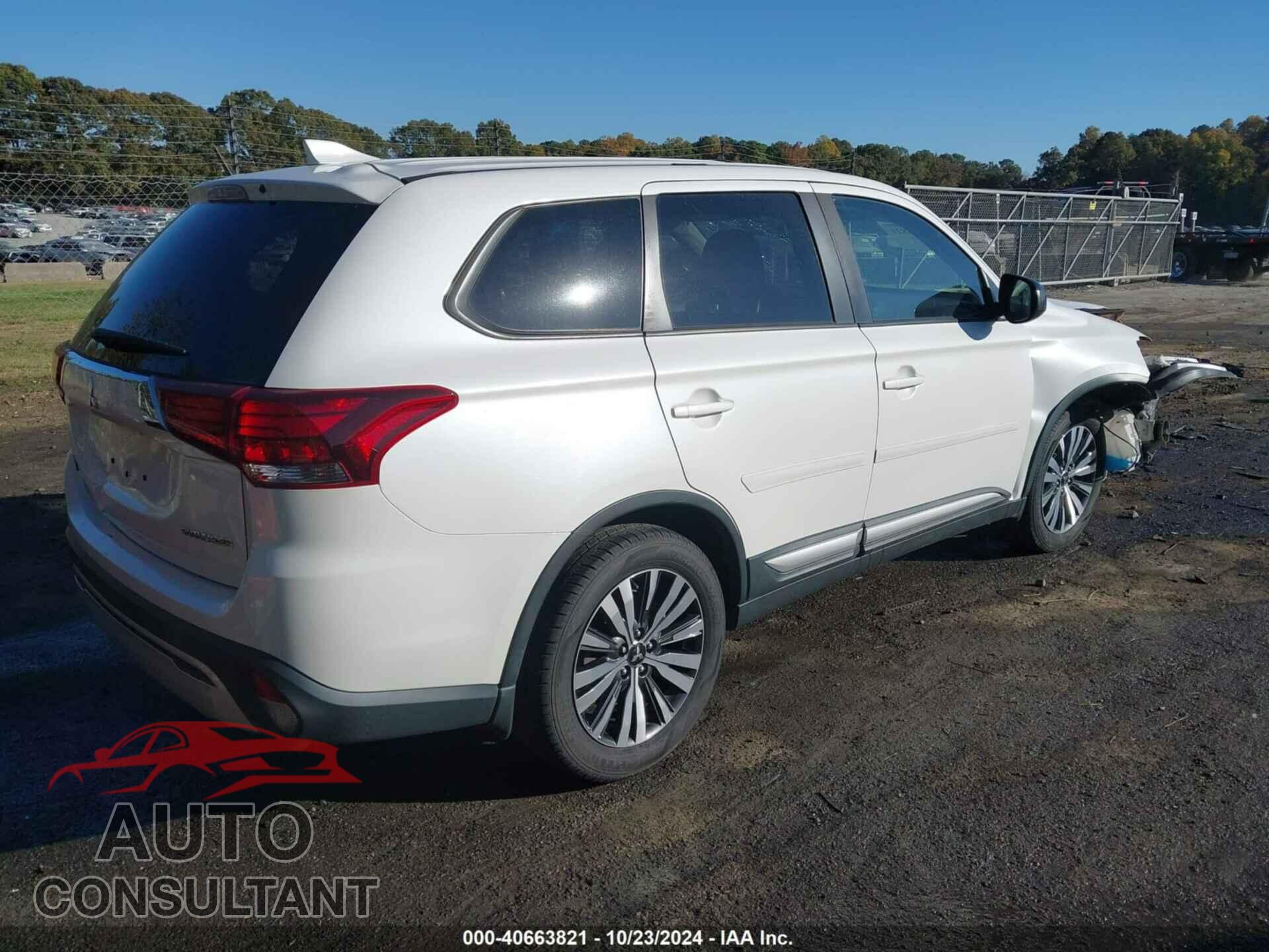 MITSUBISHI OUTLANDER 2019 - JA4AD2A30KZ055568
