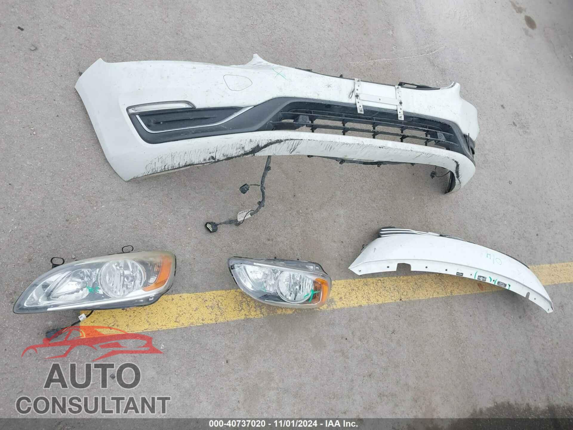 VOLVO S60 2015 - YV140MFK1F2355199