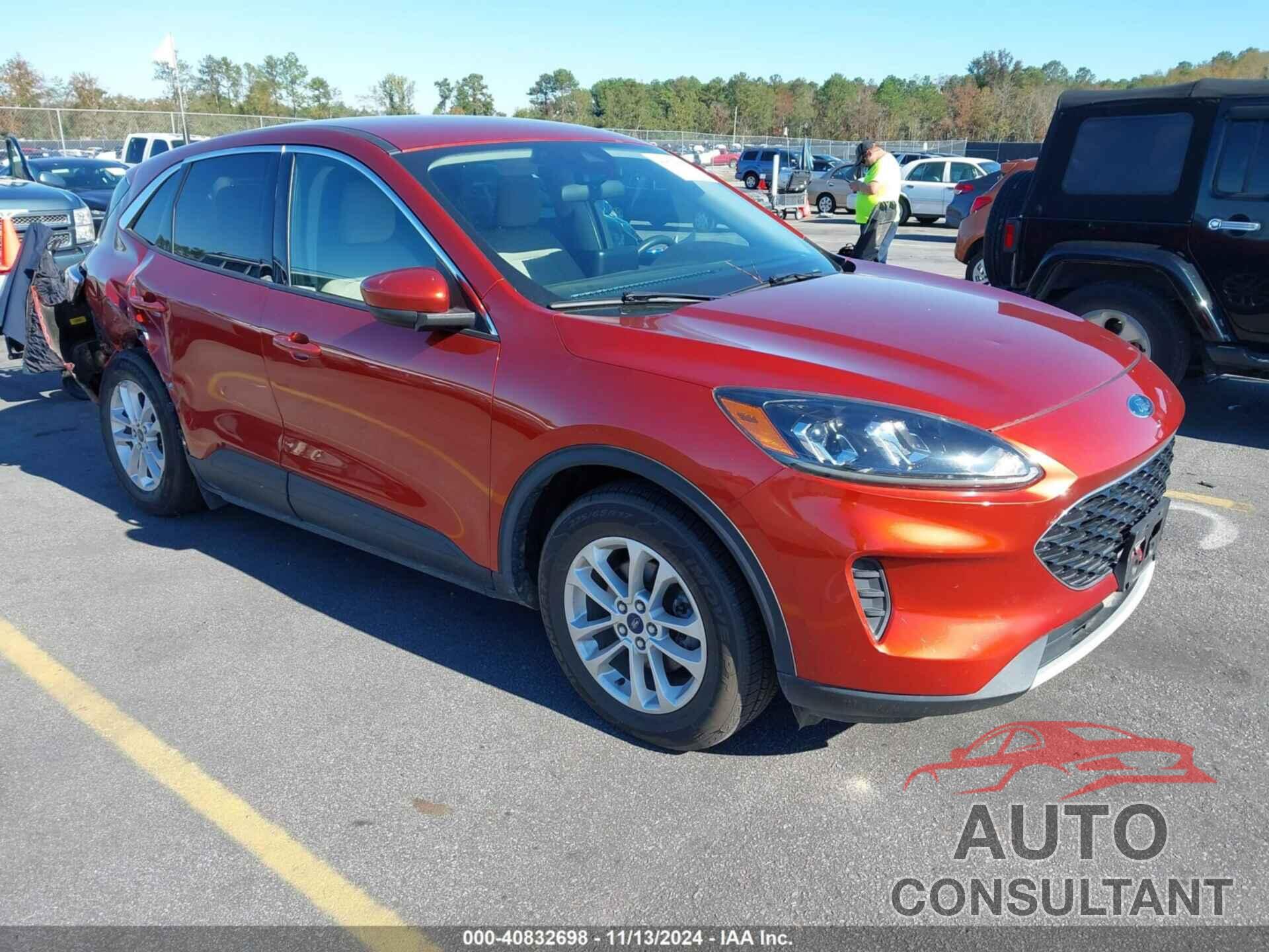FORD ESCAPE 2020 - 1FMCU0G63LUA39931