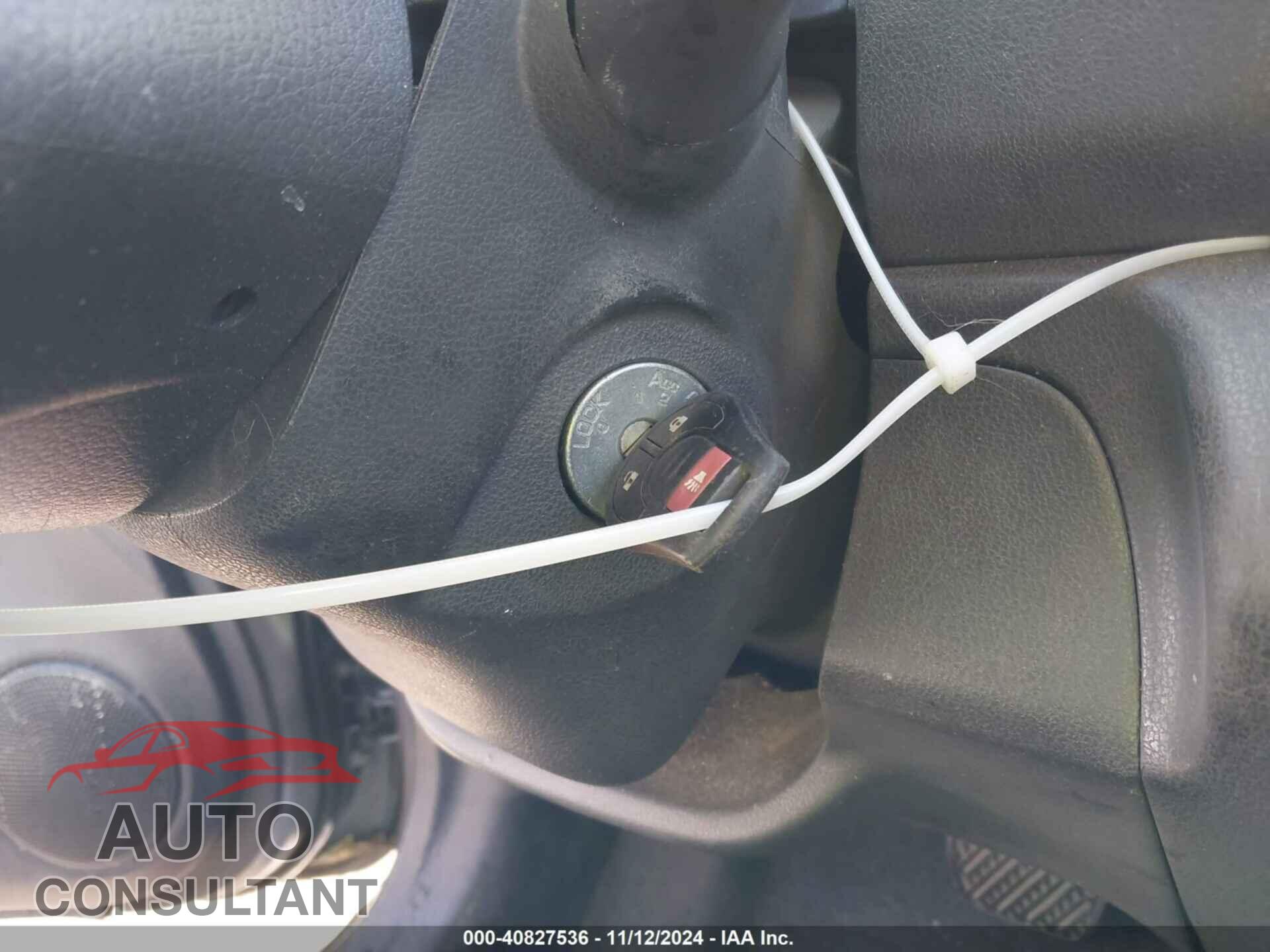 NISSAN VERSA NOTE 2015 - 3N1CE2CP1FL368592