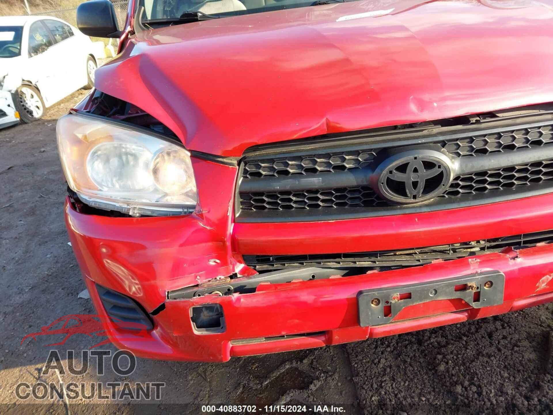TOYOTA RAV4 2011 - JTMBF4DV7BD042553