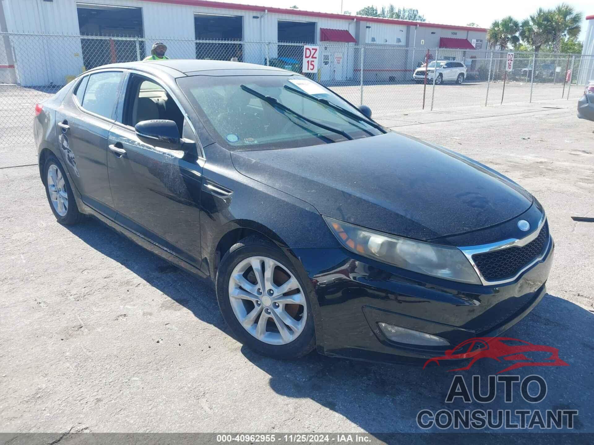 KIA OPTIMA 2013 - 5XXGN4A7XDG092421