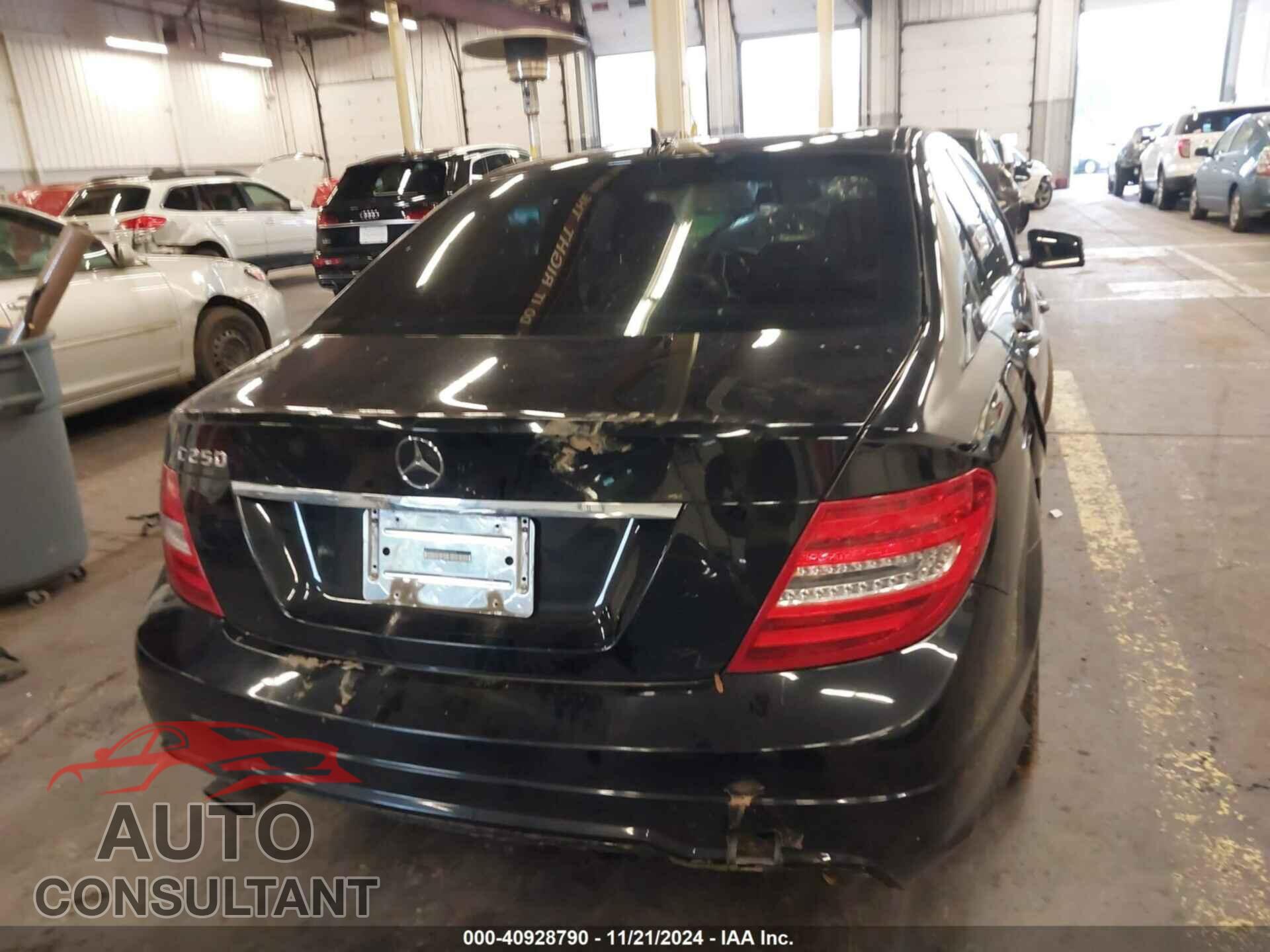 MERCEDES-BENZ C 250 2012 - WDDGF4HB7CA623260