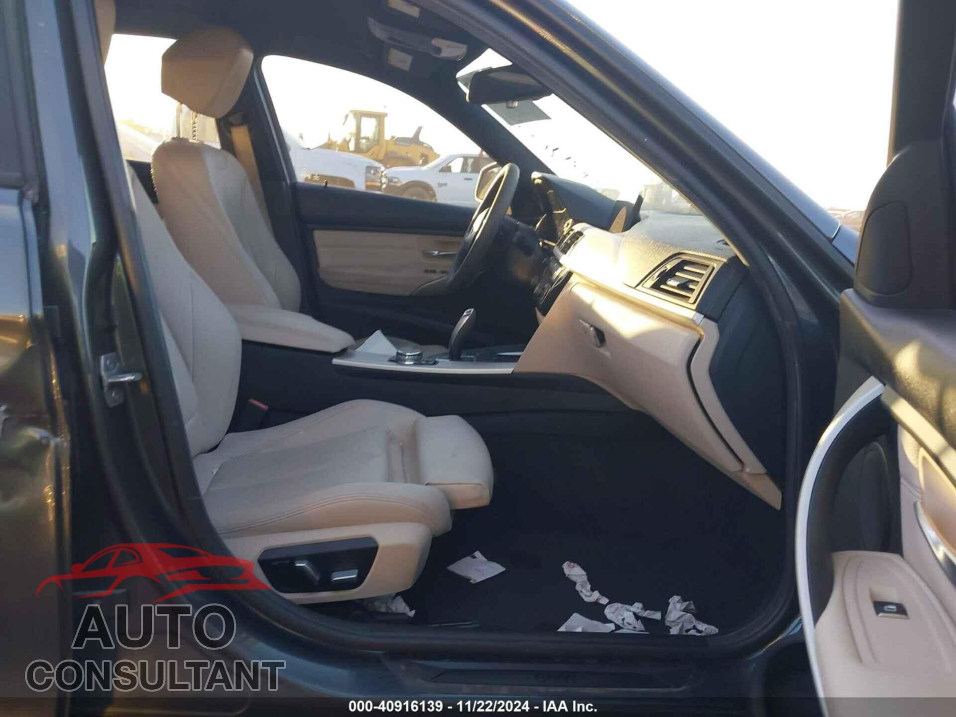 BMW 320I 2016 - WBA8A9C57GK619069