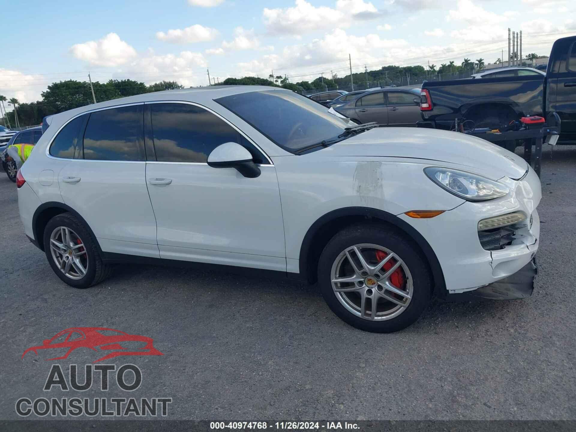 PORSCHE CAYENNE 2014 - WP1AA2A28ELA00409