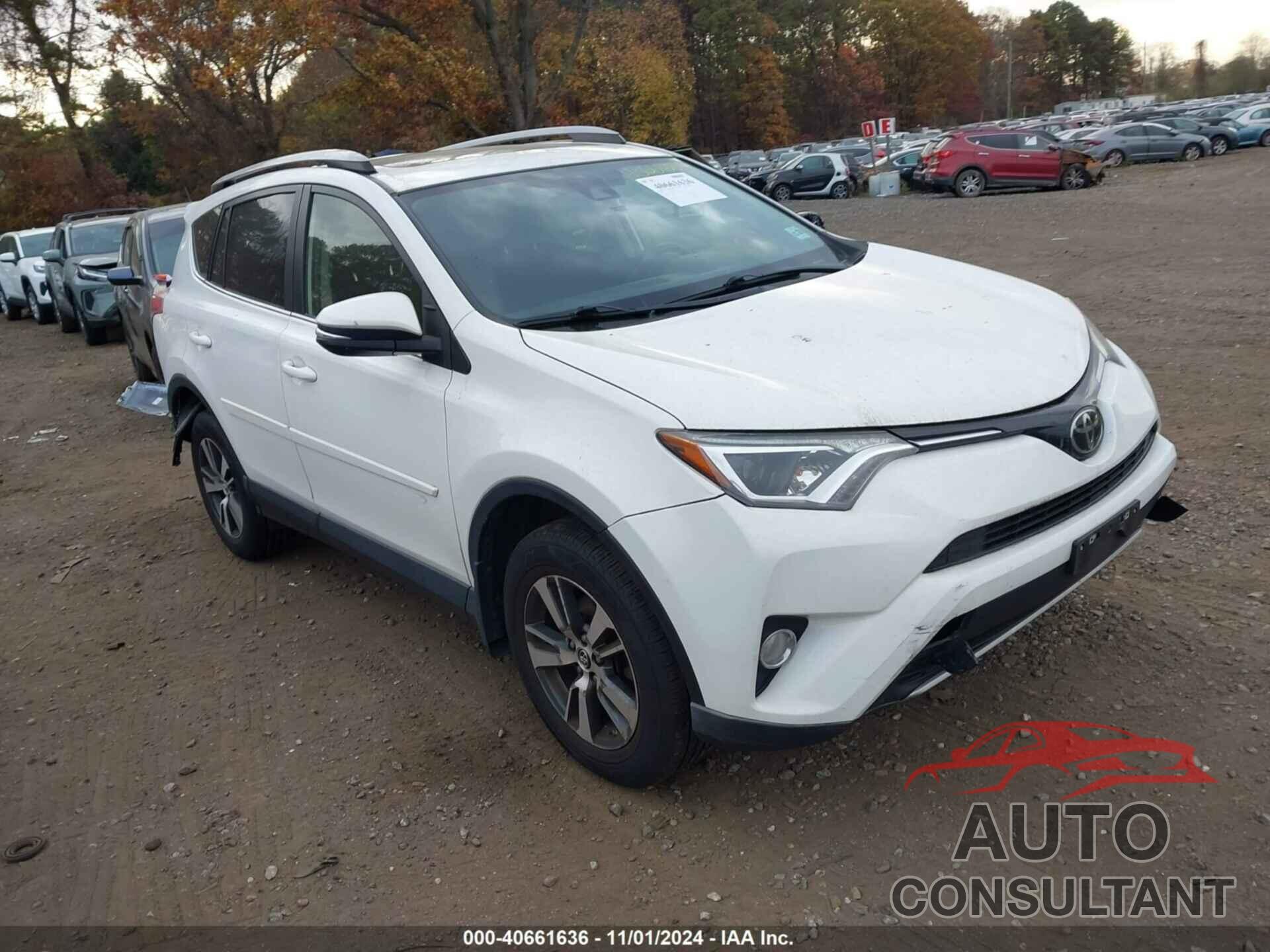 TOYOTA RAV4 2018 - JTMRFREV2JJ747450