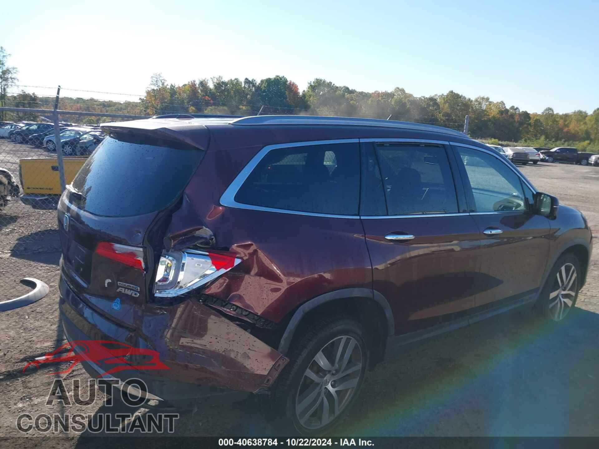 HONDA PILOT 2017 - 5FNYF6H9XHB053227