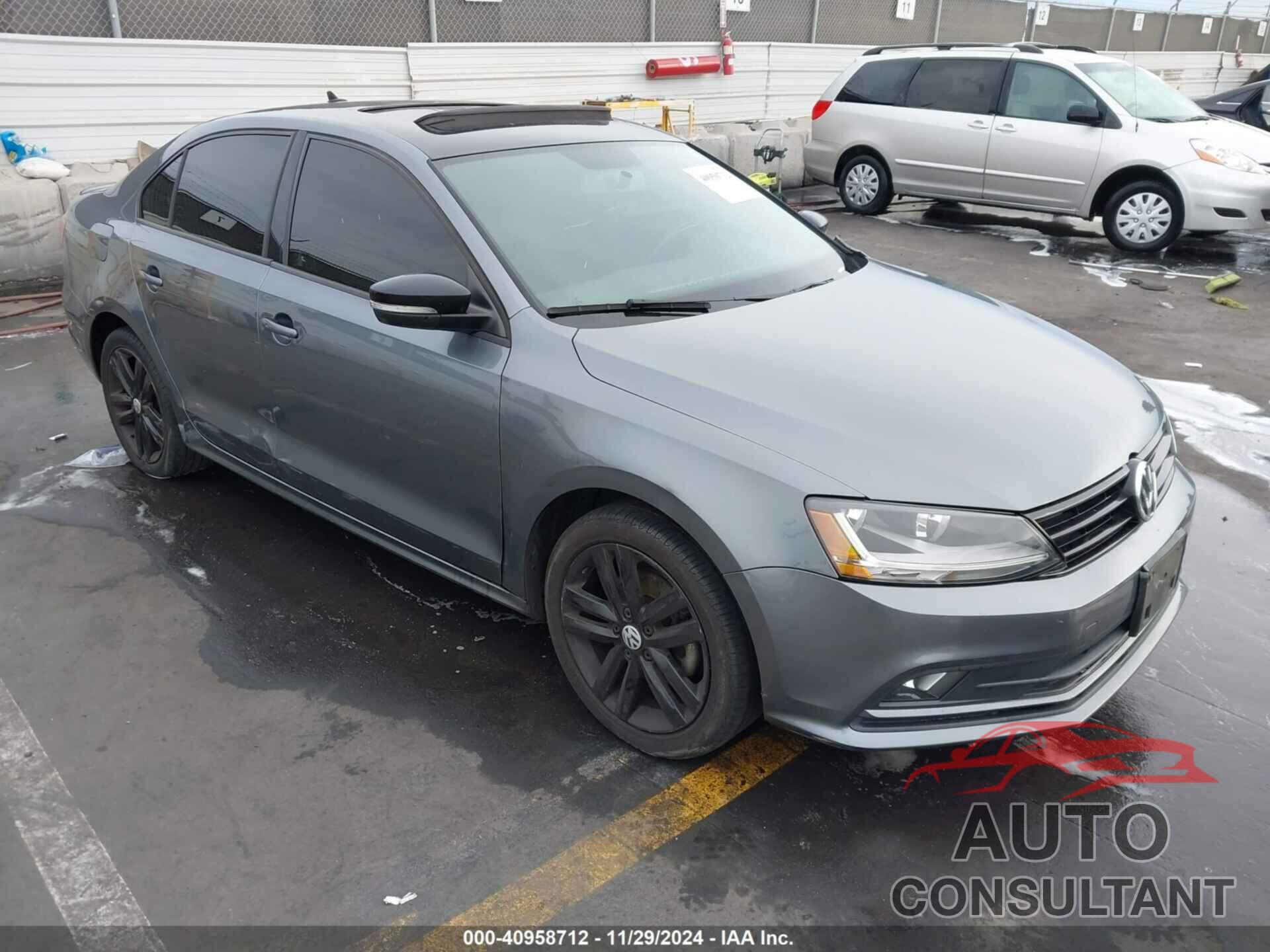 VOLKSWAGEN JETTA 2018 - 3VWD17AJ0JM246833