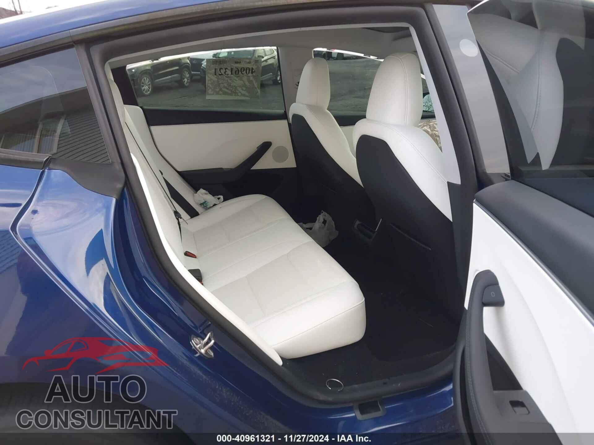 TESLA MODEL 3 2024 - 5YJ3E1EBXRF807848