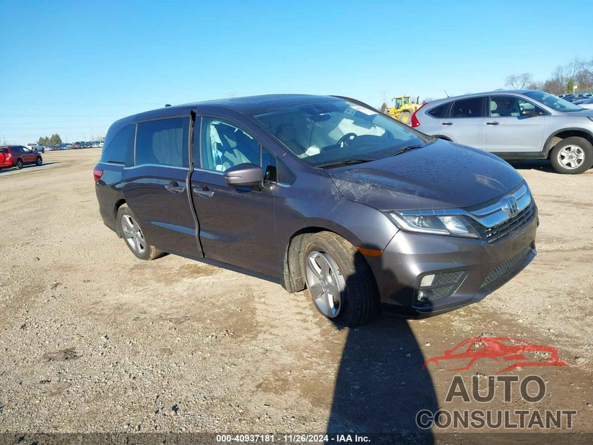 HONDA ODYSSEY 2018 - 5FNRL6H7XJB050412