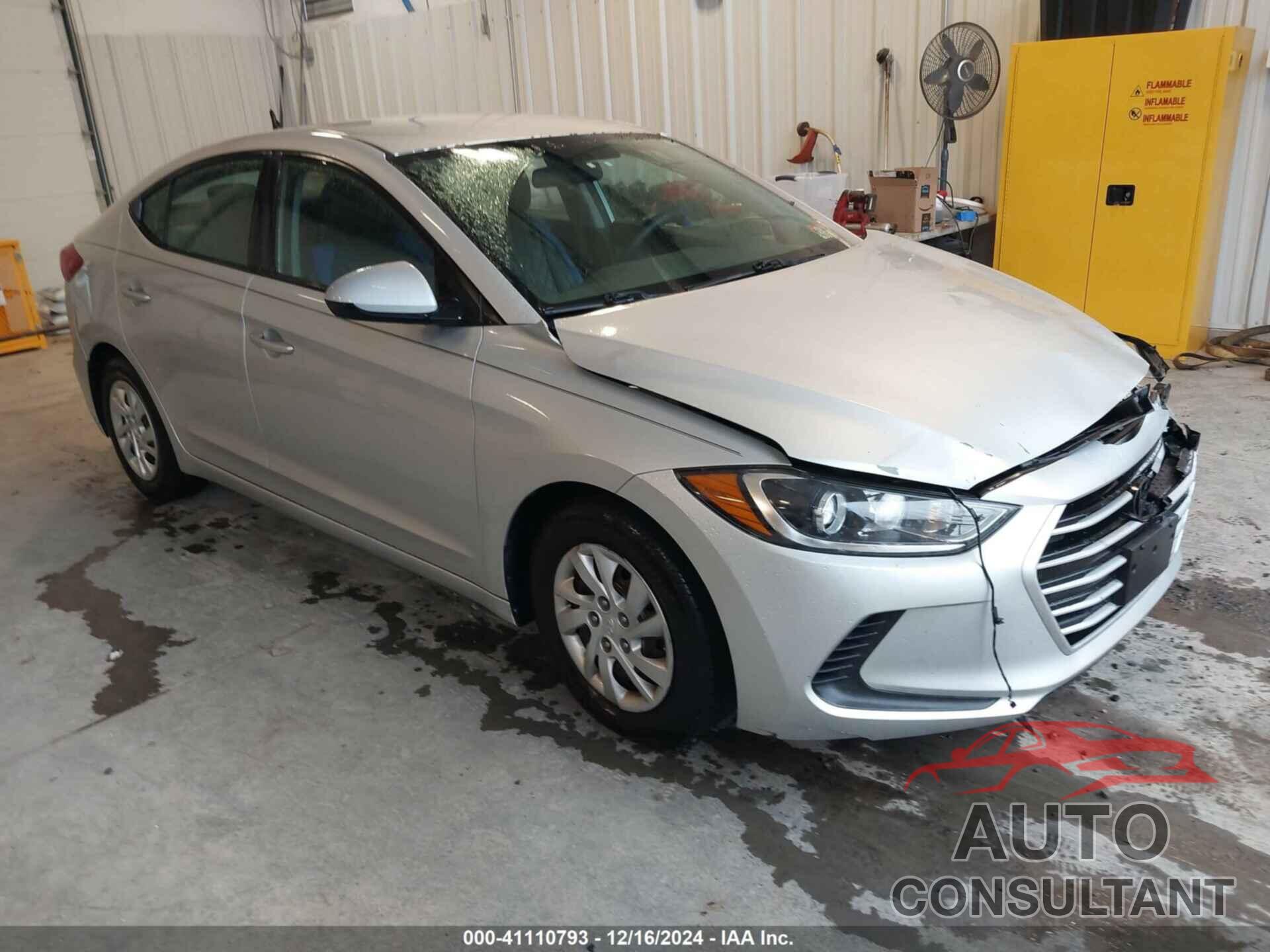 HYUNDAI ELANTRA 2018 - 5NPD74LF9JH212890
