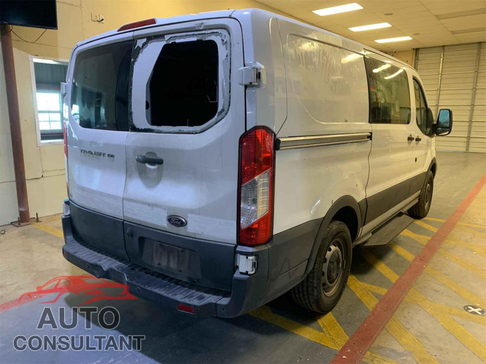 FORD TRANSIT 2018 - 1FTYE1YM4JKB52192