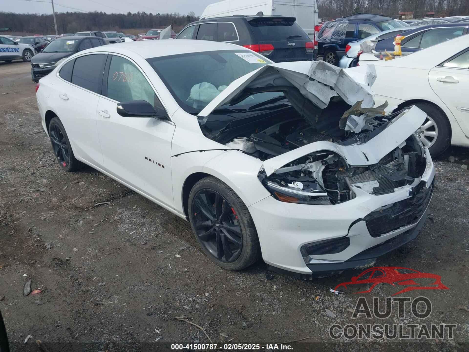 CHEVROLET MALIBU 2018 - 1G1ZD5ST9JF258735
