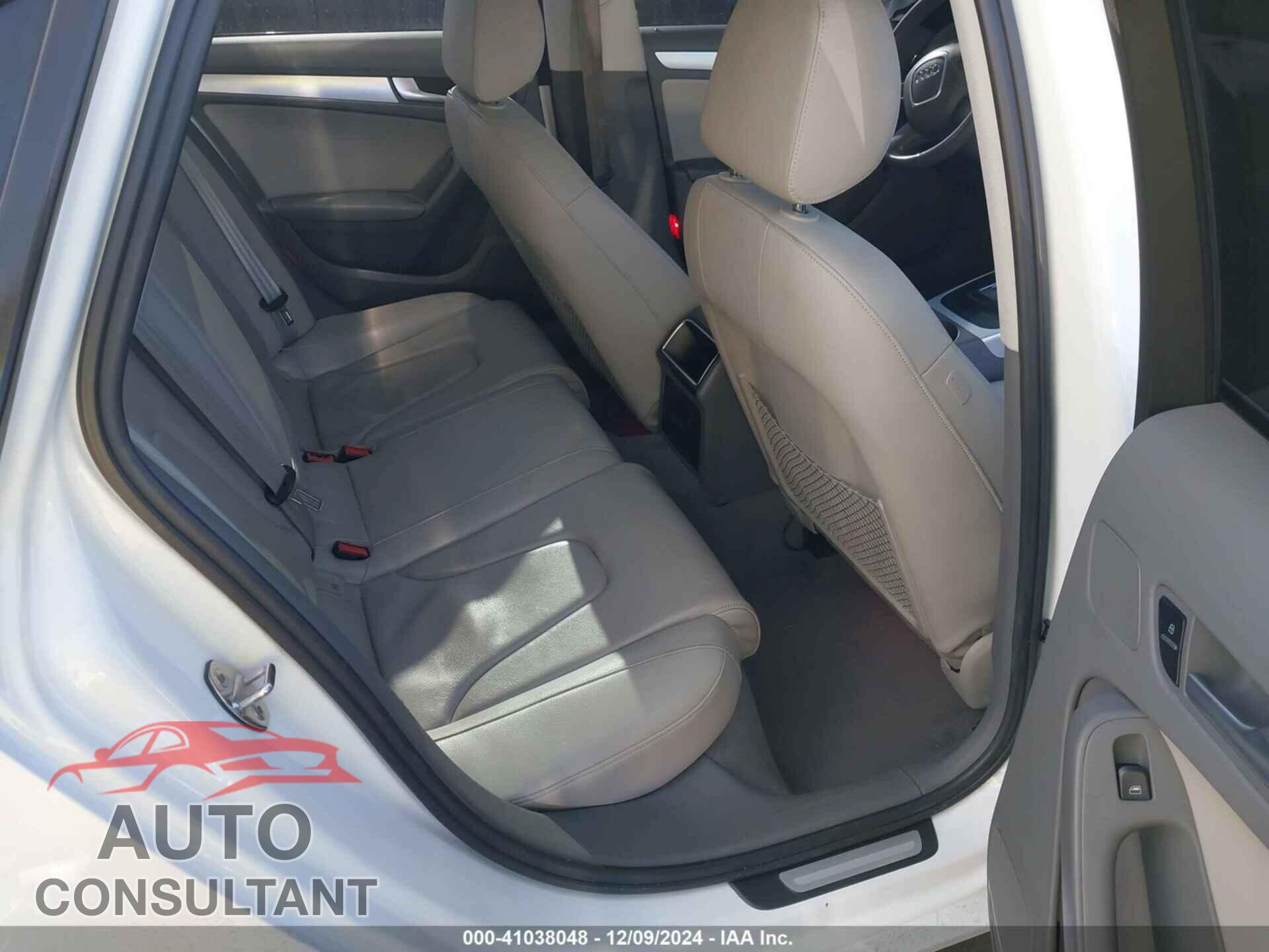 AUDI A4 2012 - WAUBFAFL1CN003959