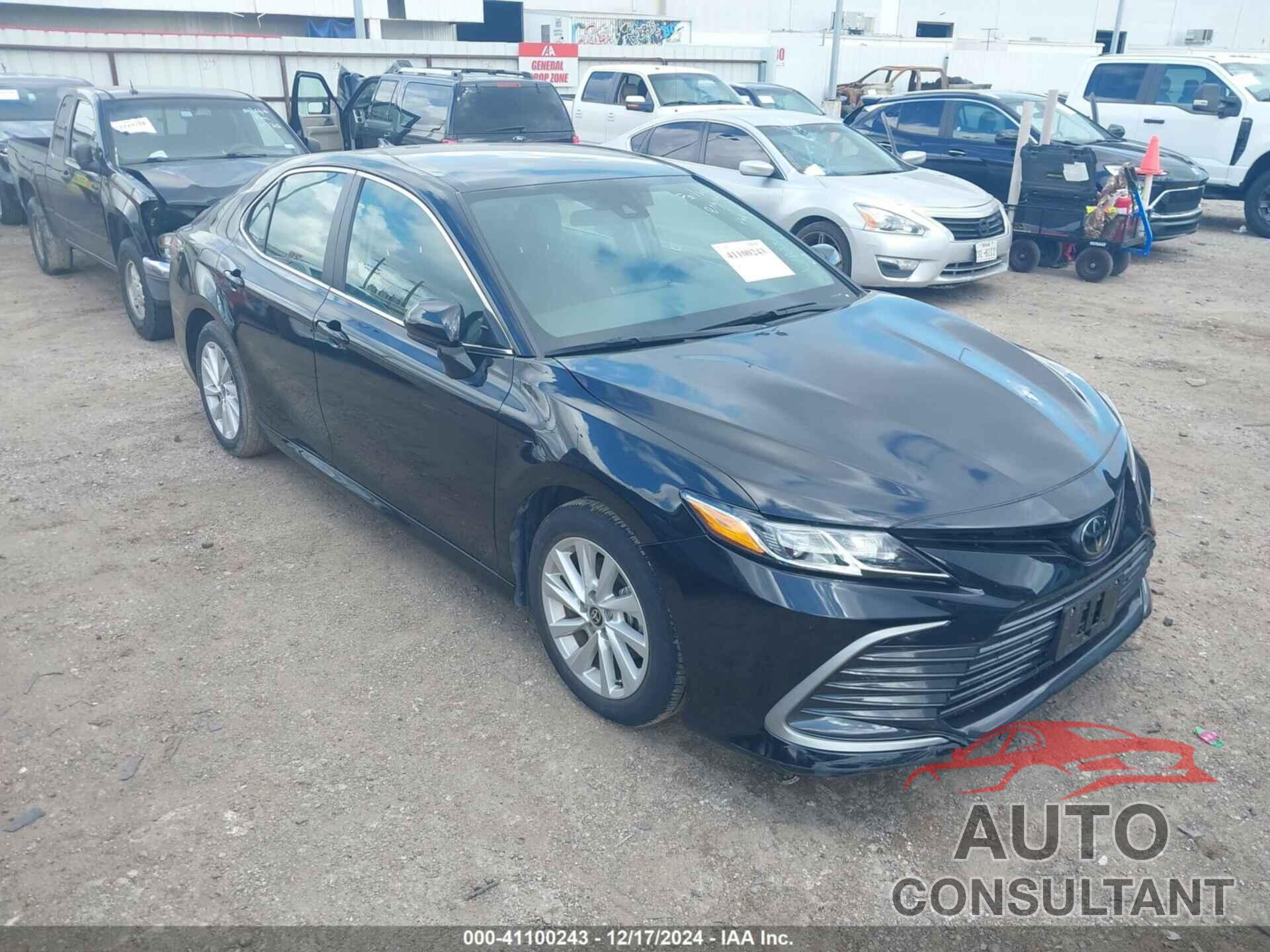 TOYOTA CAMRY 2024 - 4T1C11AK7RU884679