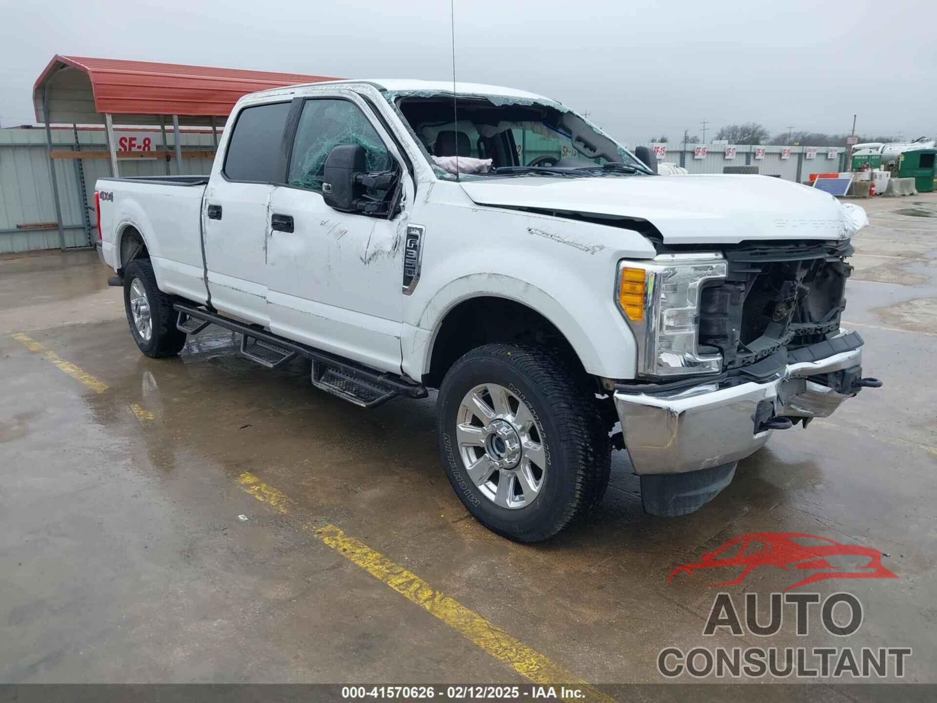 FORD F-350 2017 - 1FT8W3B67HEE81061