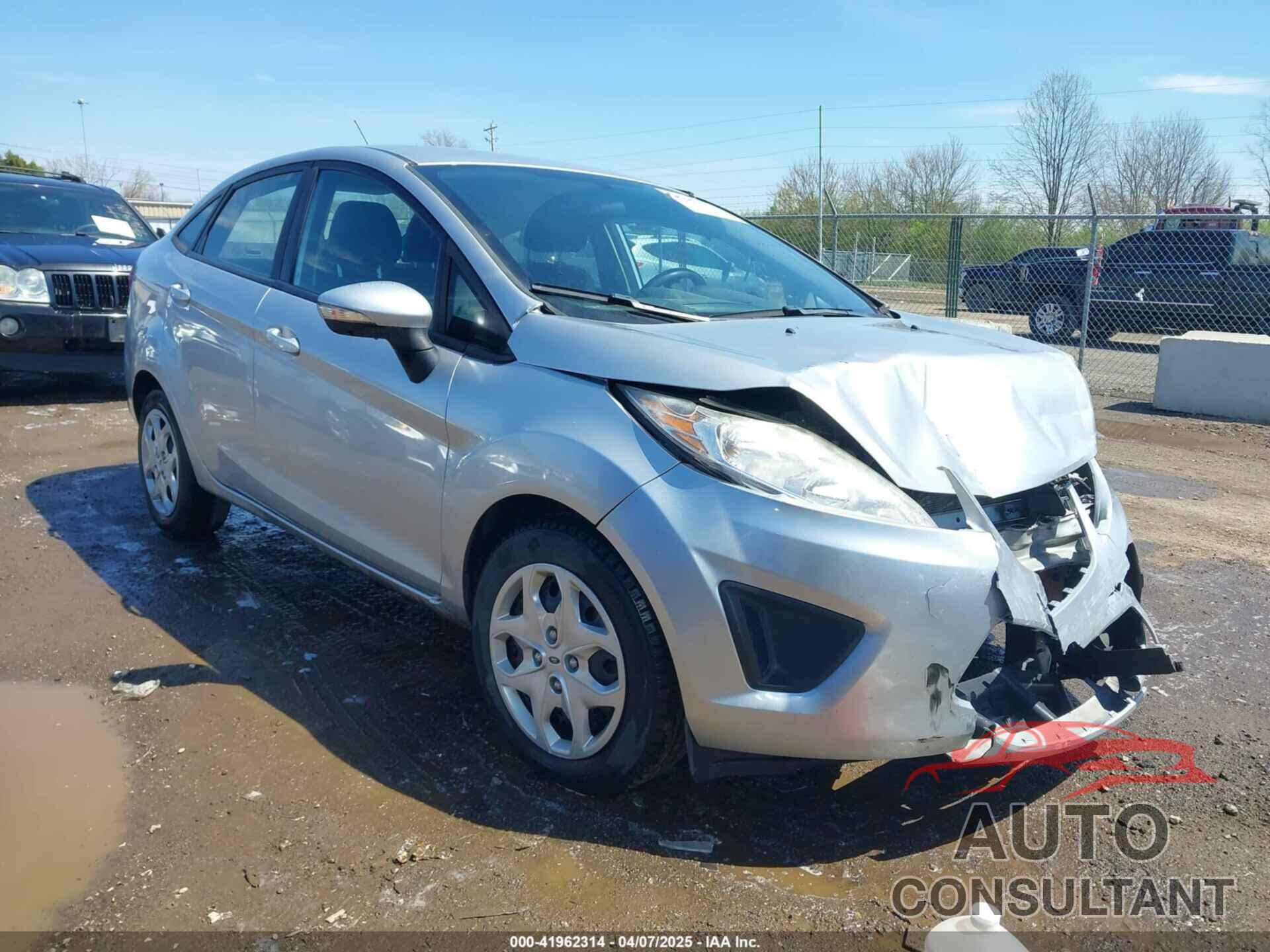 FORD FIESTA 2013 - 3FADP4BJ7DM207522
