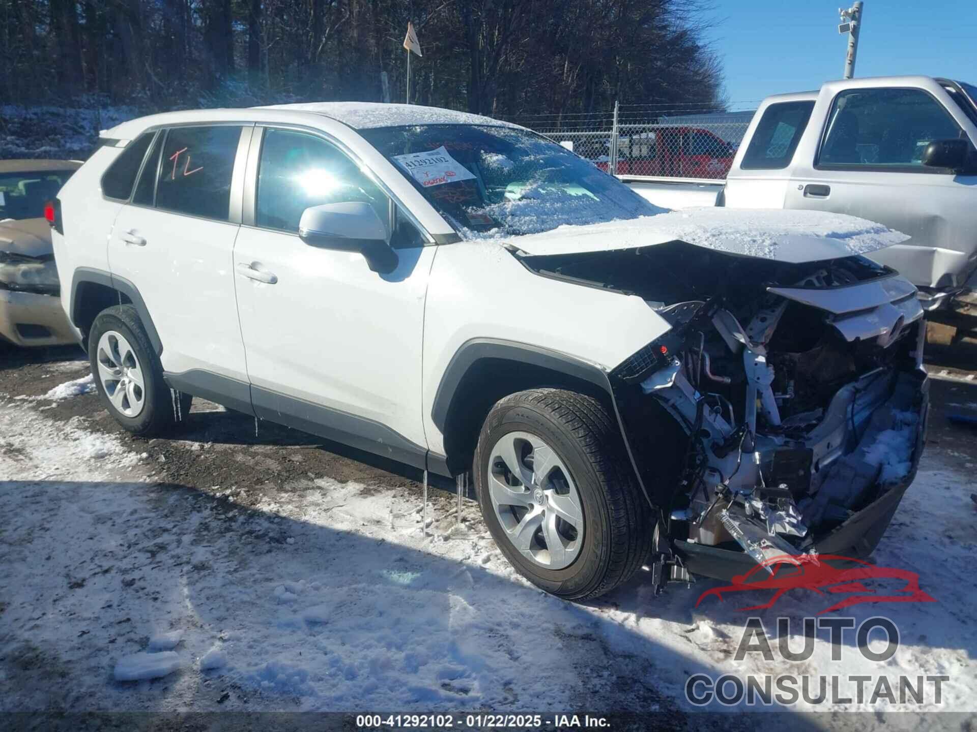 TOYOTA RAV4 2022 - 2T3G1RFV3NW261211