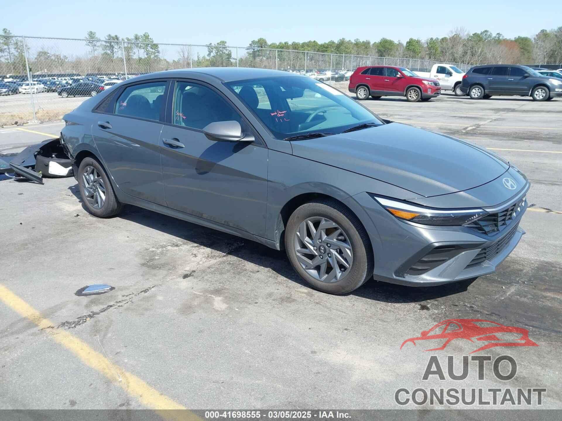 HYUNDAI ELANTRA 2024 - KMHLM4DGXRU740964