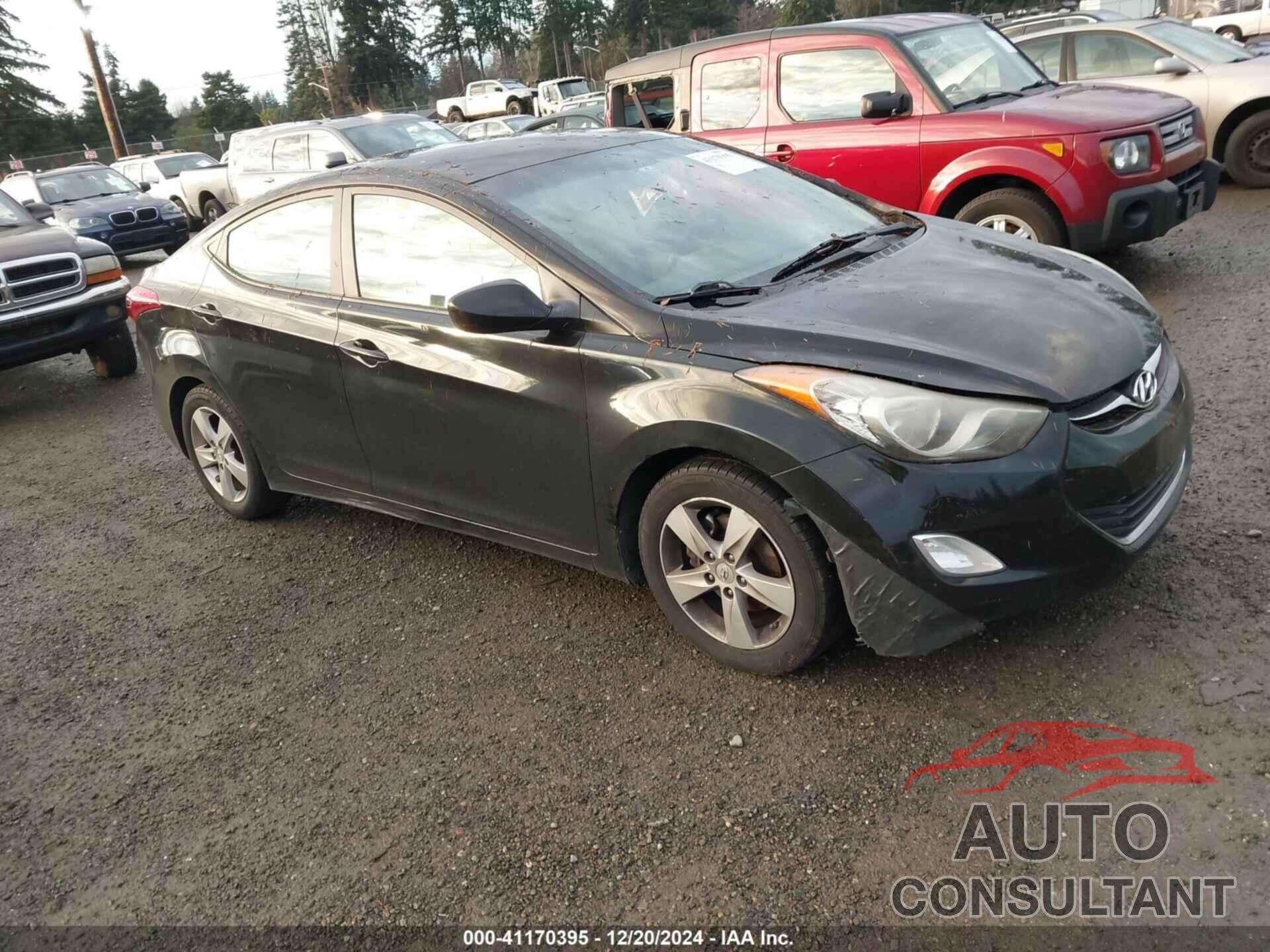 HYUNDAI ELANTRA 2012 - KMHDH4AE6CU220716