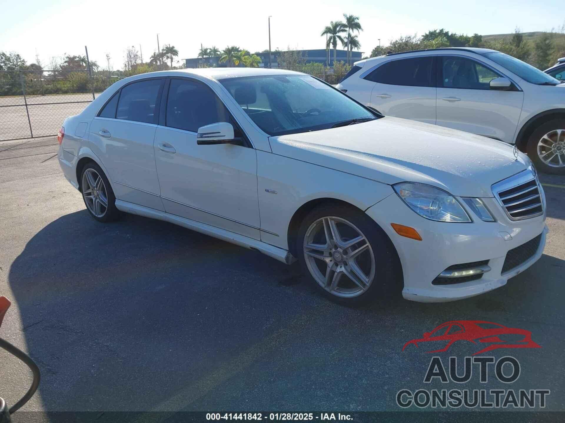 MERCEDES-BENZ E 350 2012 - WDDHF5KB7CA523419