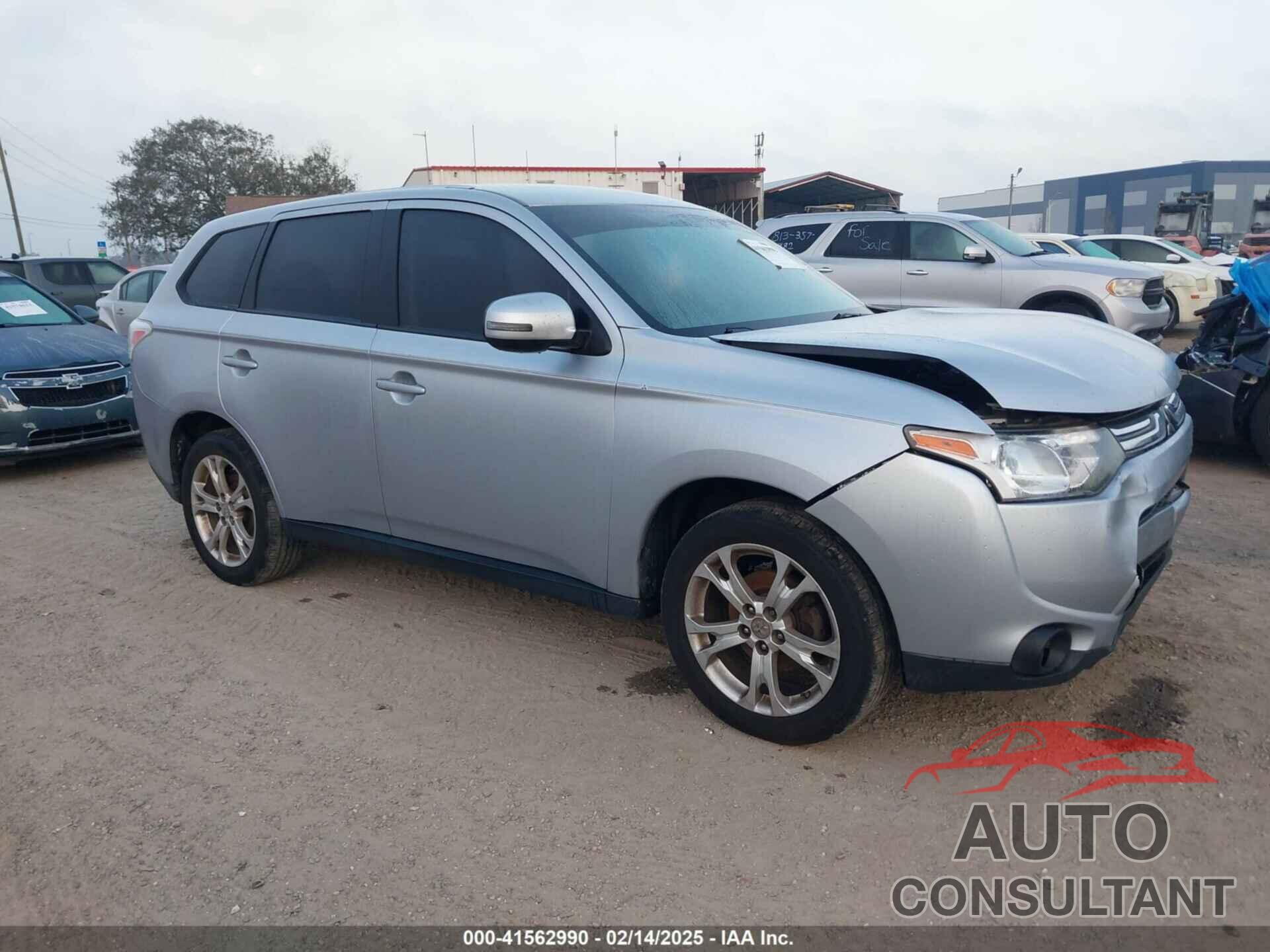 MITSUBISHI OUTLANDER 2014 - JA4AD3A31EZ011122