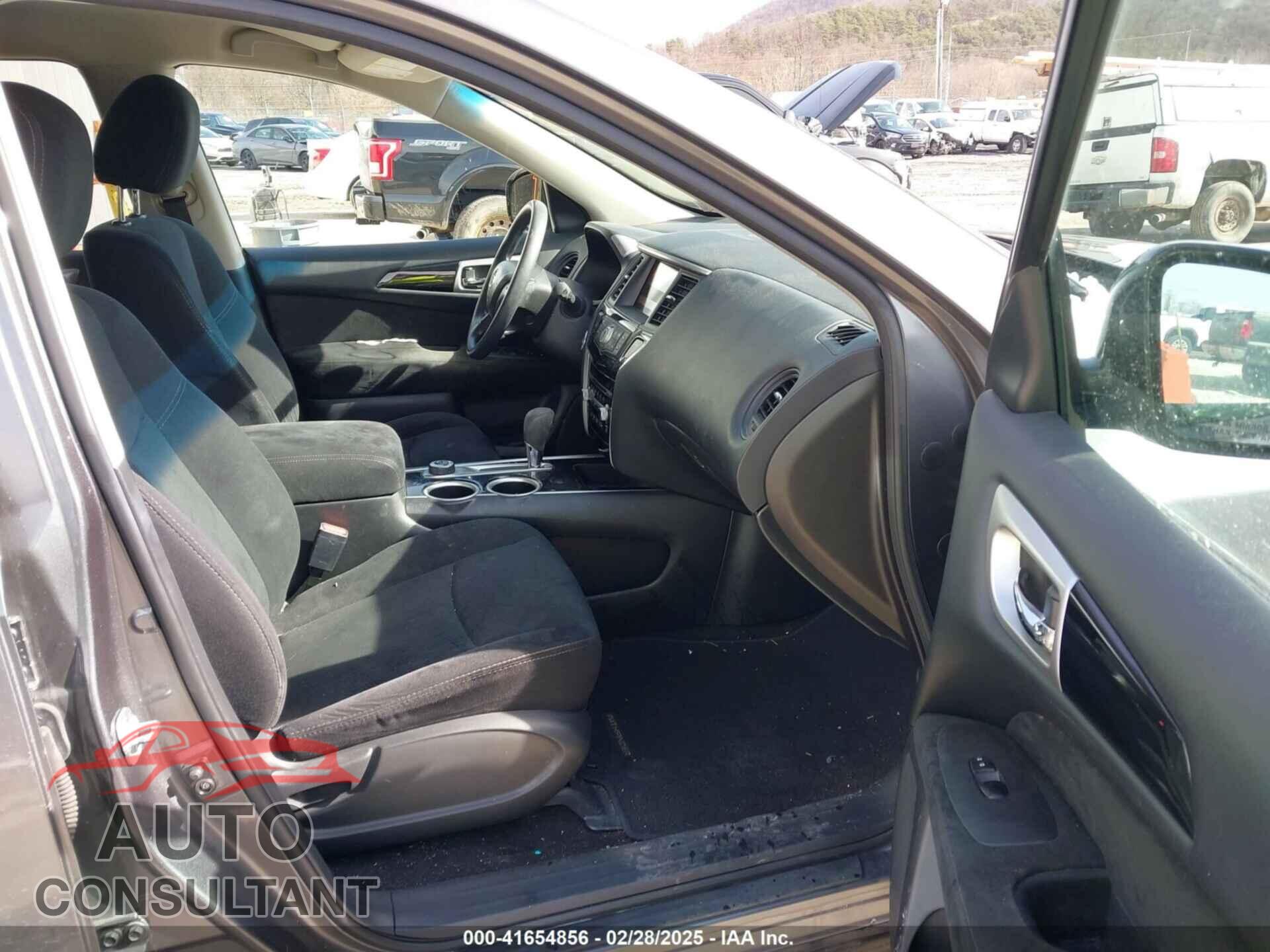 NISSAN PATHFINDER 2015 - 5N1AR2MM1FC674597