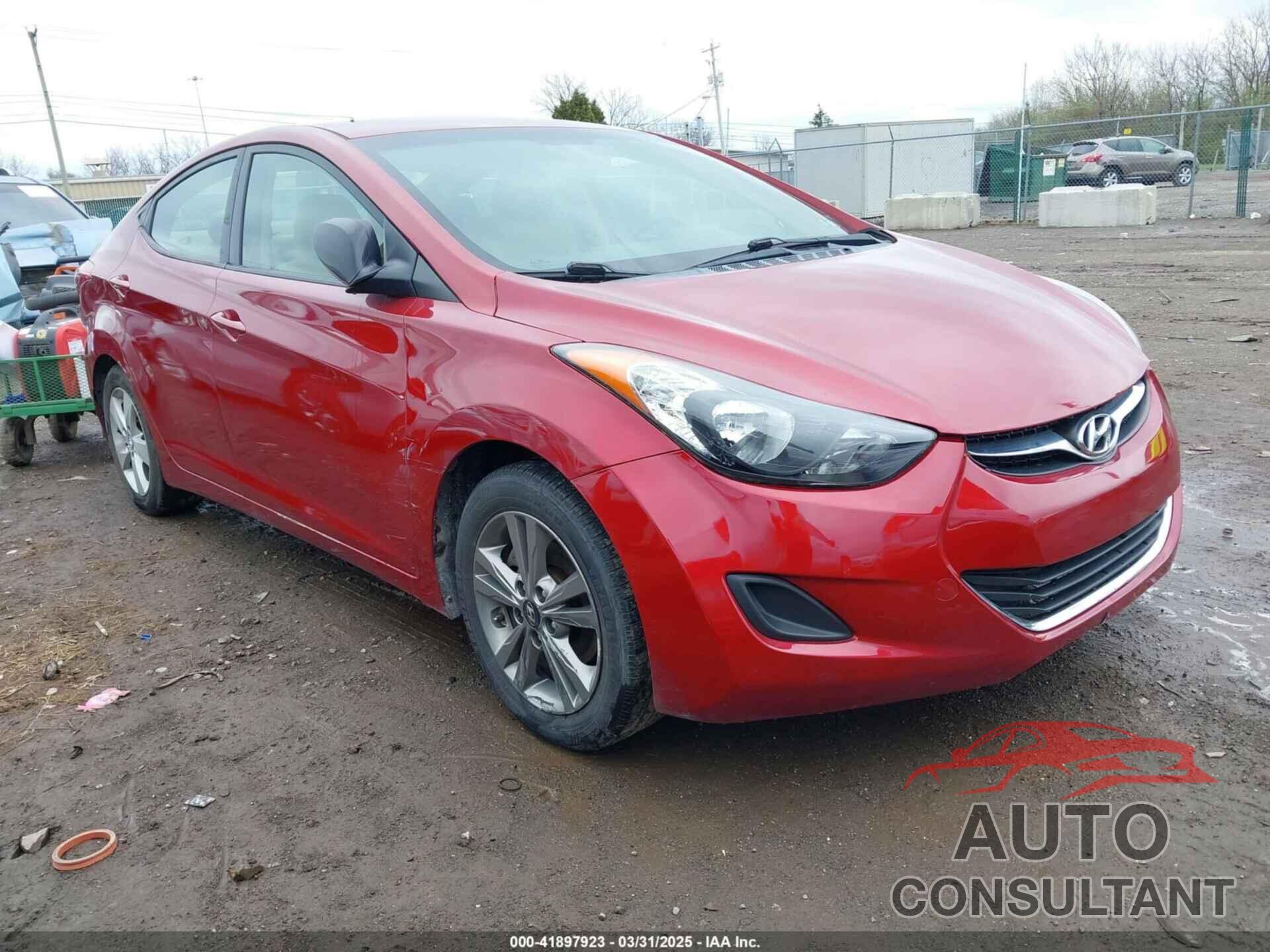 HYUNDAI ELANTRA 2011 - KMHDH4AE2BU149562