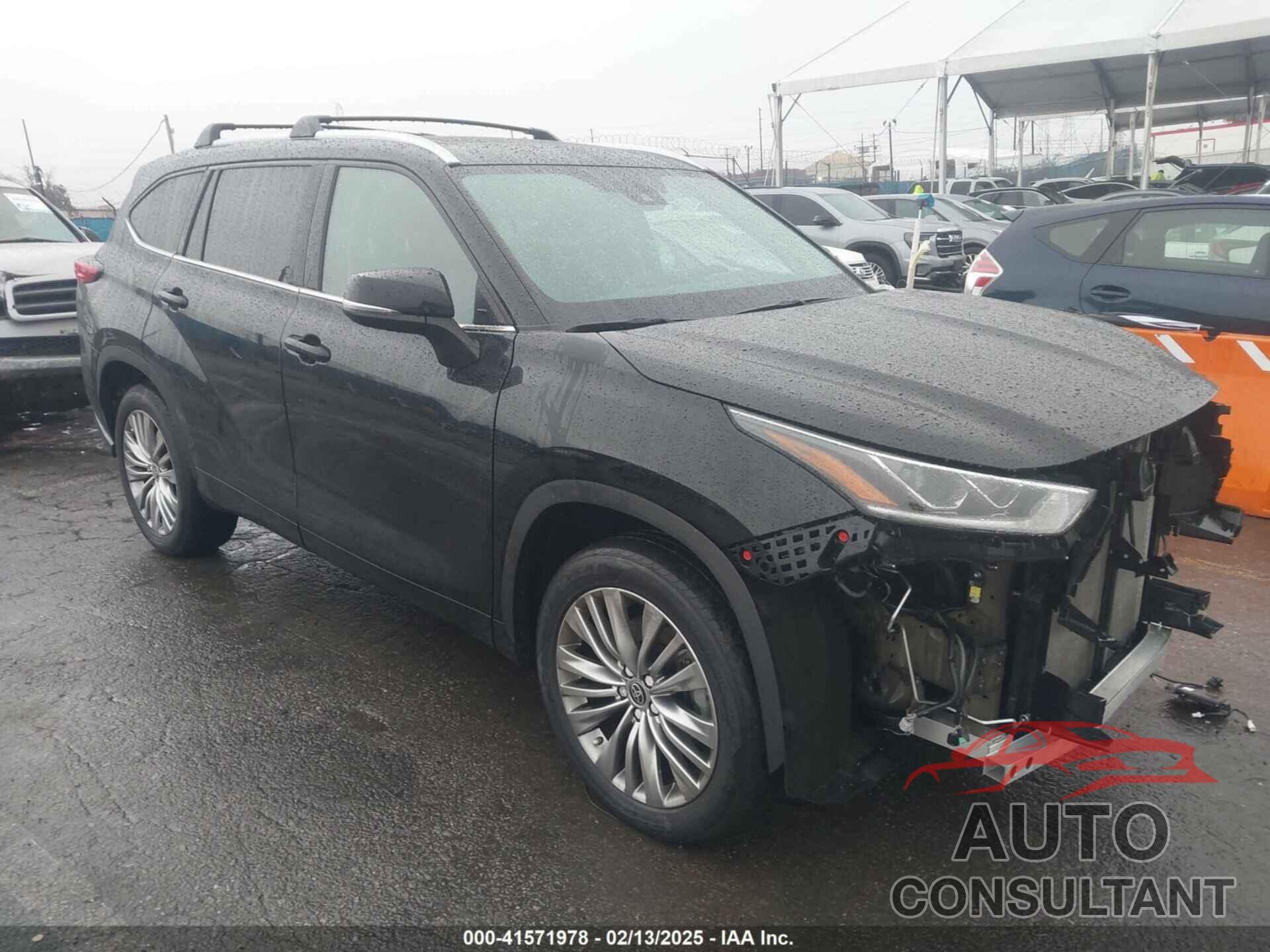 TOYOTA HIGHLANDER 2022 - 5TDFZRAH1NS128521