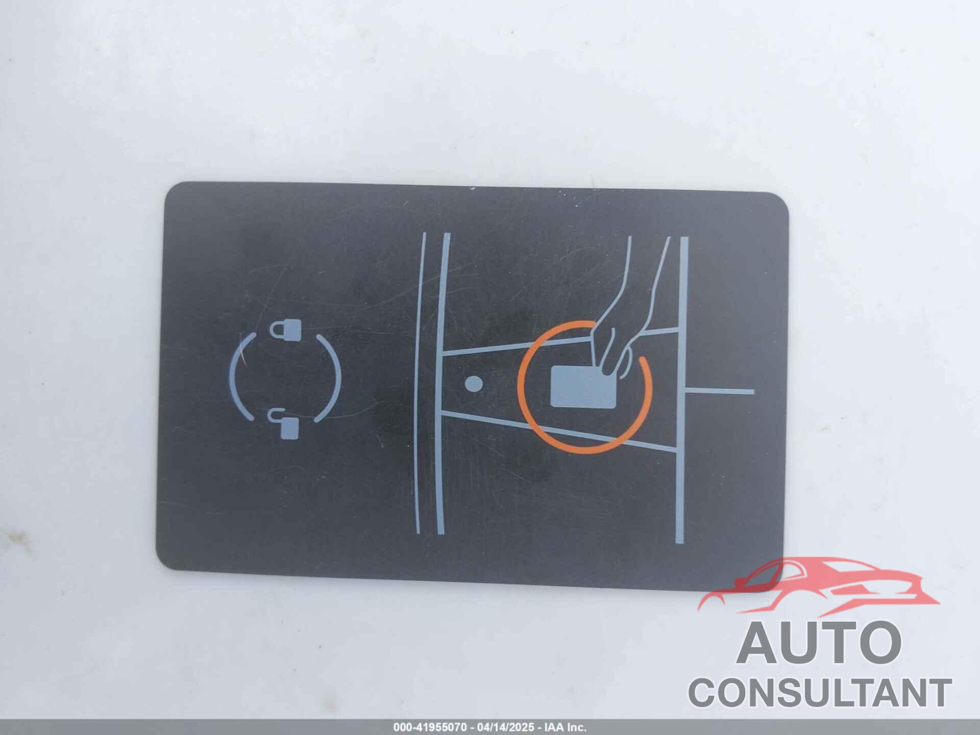 TESLA MODEL 3 2023 - 5YJ3E1EA3PF705831