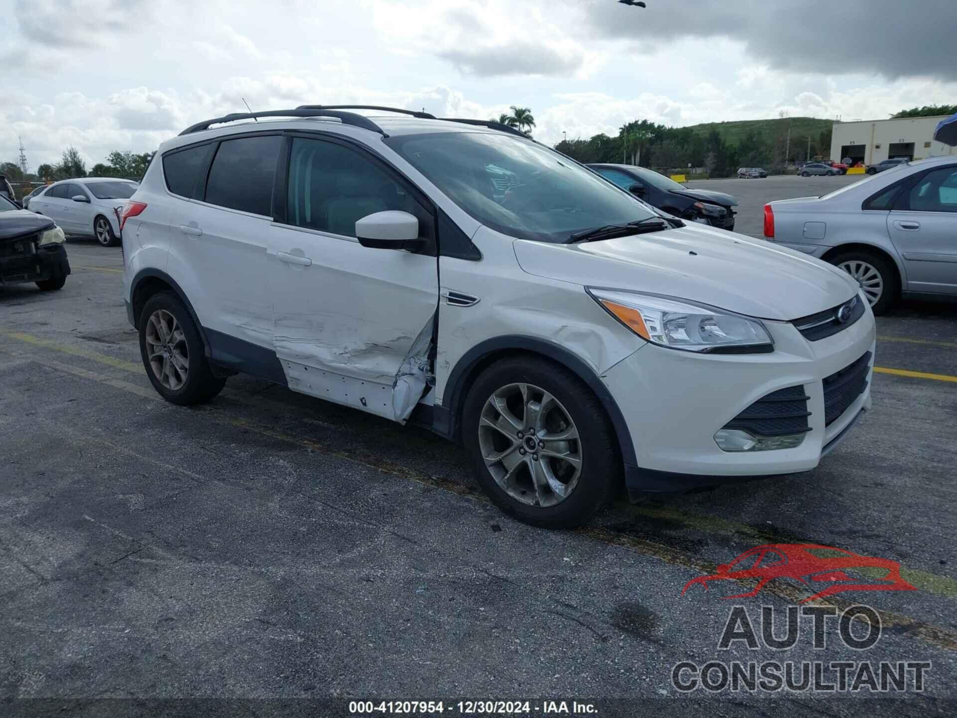 FORD ESCAPE 2014 - 1FMCU0GX5EUD25100