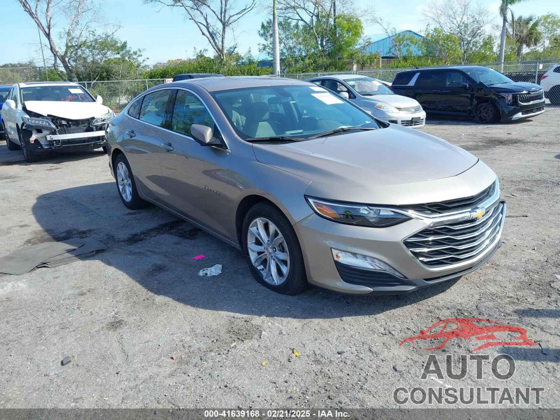 CHEVROLET MALIBU 2022 - 1G1ZD5ST7NF111979